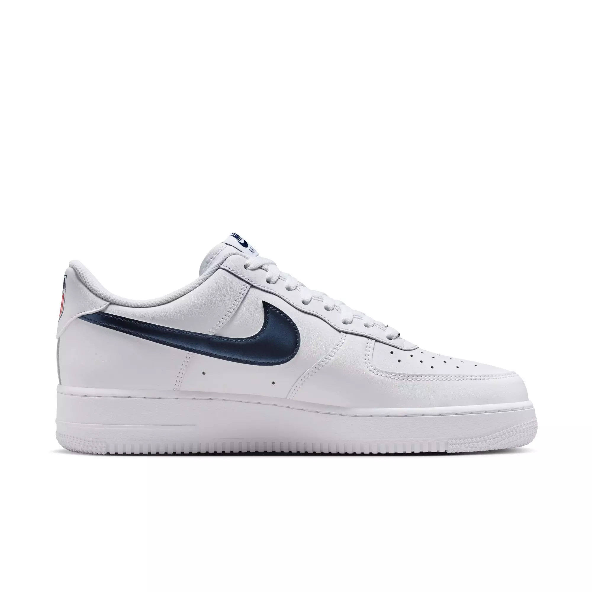 Nike Air Force 1 '07 LV8 "World Cup USA" Men's Shoe - WHITE/MIDNIGHT NAVY/UNIVERSITY RED
