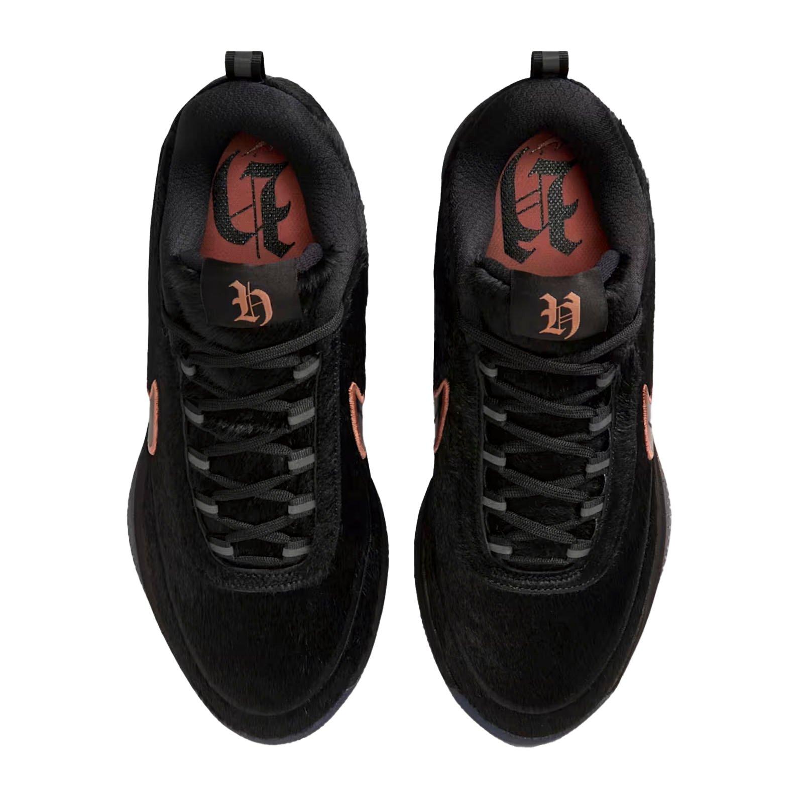 Nike Book 2 