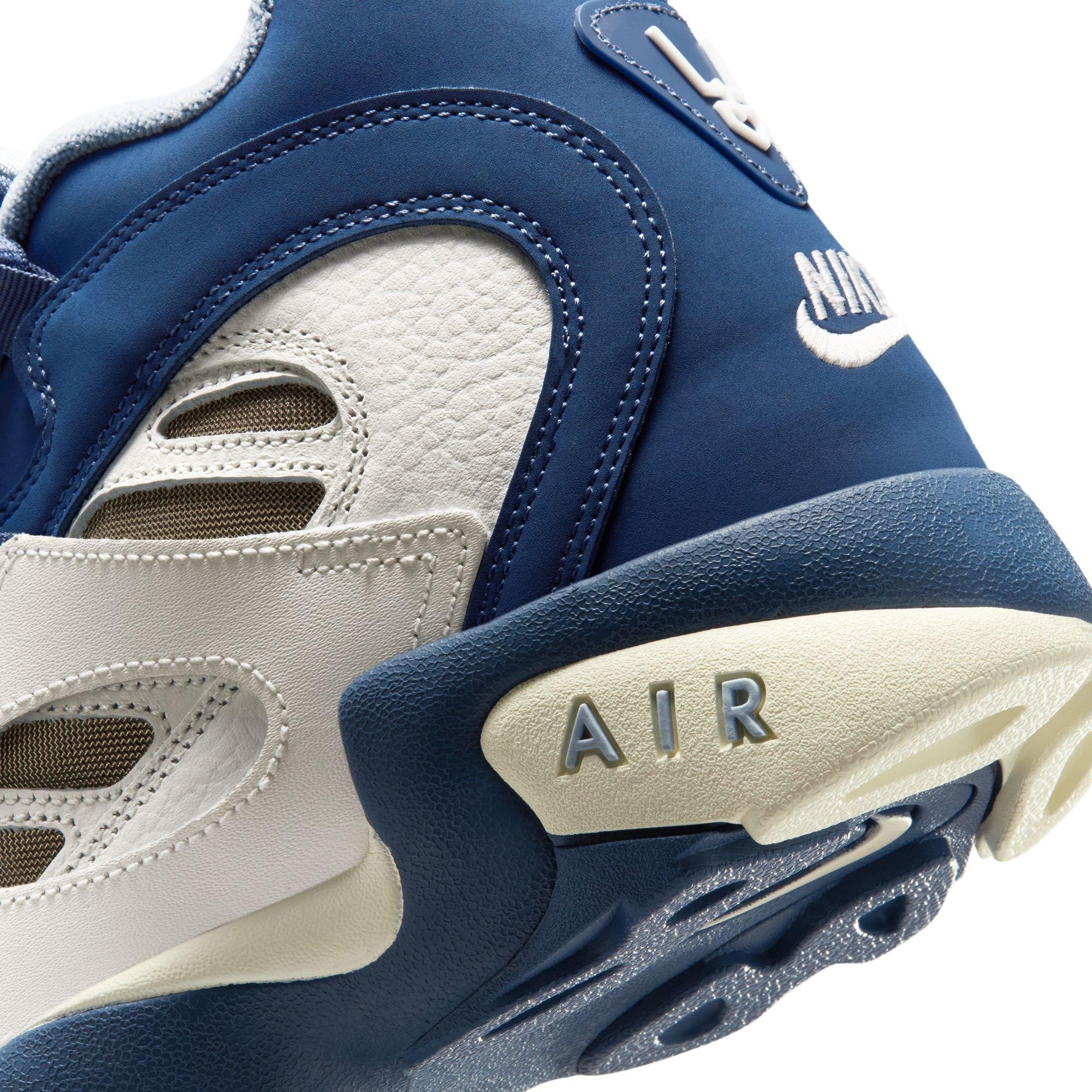 Nike Air Diamond Turf II "Royals" Men's Shoe - SAIL/MYSTIC NAVY/BLUE GREY/METALLIC GOLD Thumbnail View 6