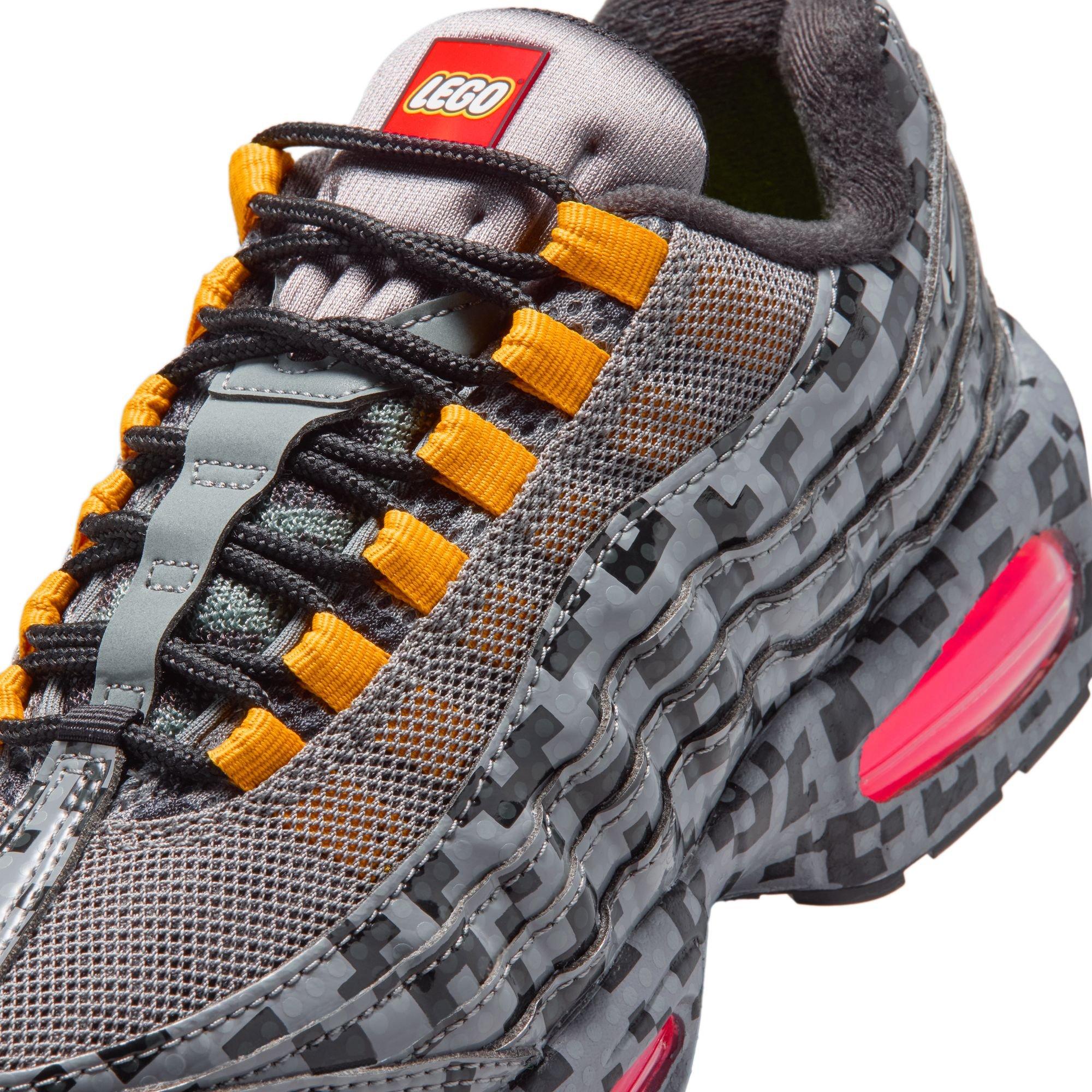 Nike Air Max 95 x LEGO Collection "Pixel Camo" Grade School Kids' Shoe - SMOKE GREY/METALLIC SILVER/BLACK Thumbnail View 8