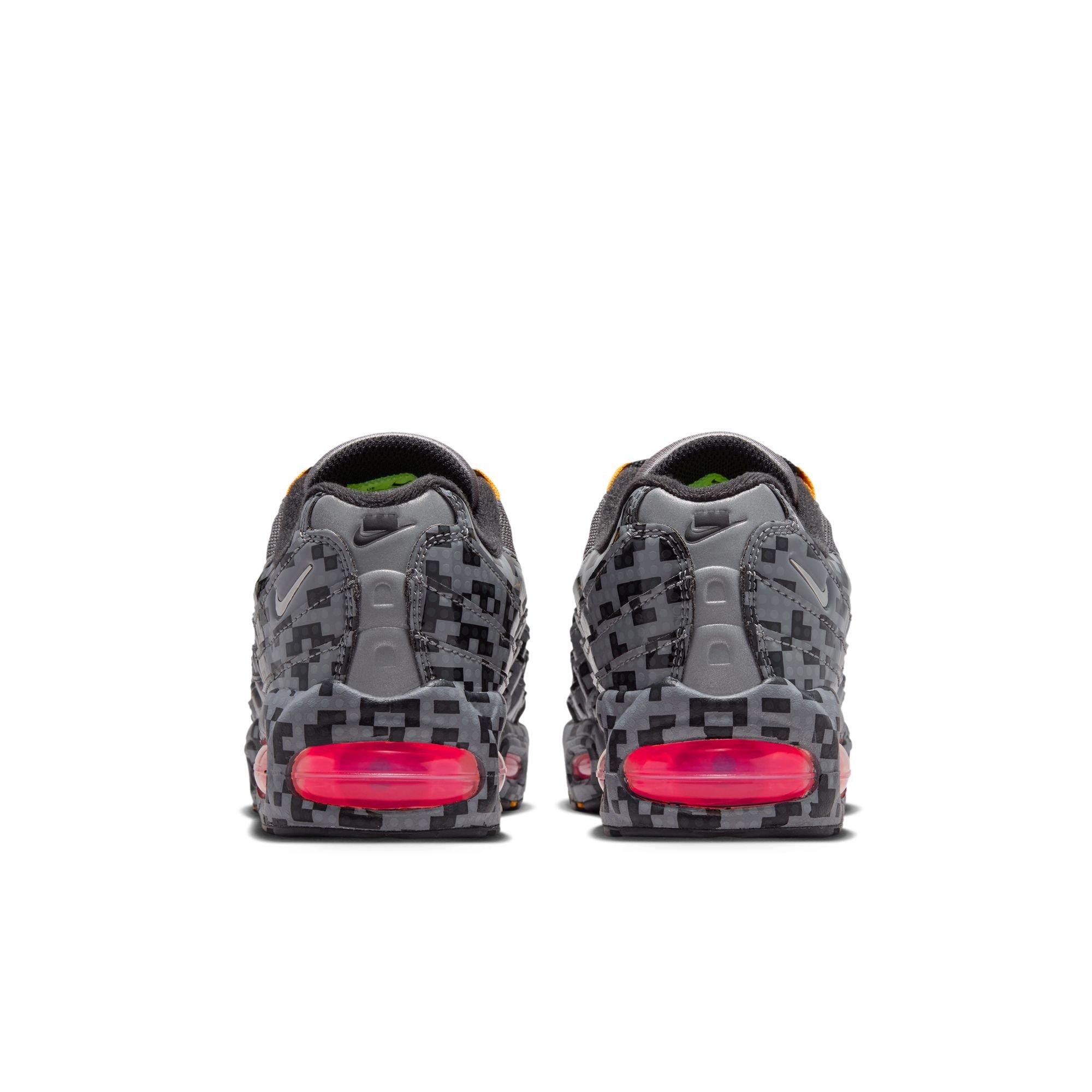 Nike Air Max 95 x LEGO Collection "Pixel Camo" Grade School Kids' Shoe - SMOKE GREY/METALLIC SILVER/BLACK Thumbnail View 9