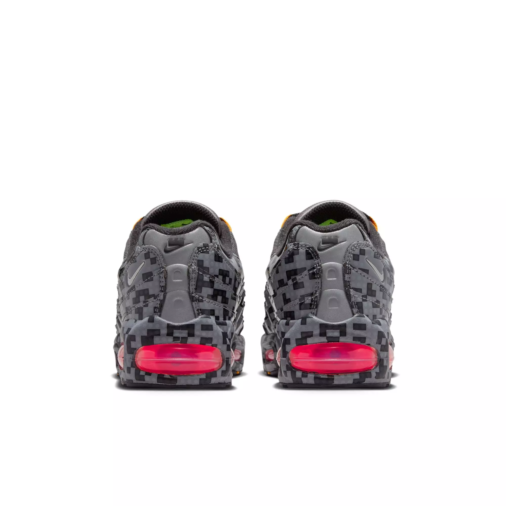 Nike Air Max 95 x LEGO Collection "Pixel Camo" Grade School Kids' Shoe - SMOKE GREY/METALLIC SILVER/BLACK