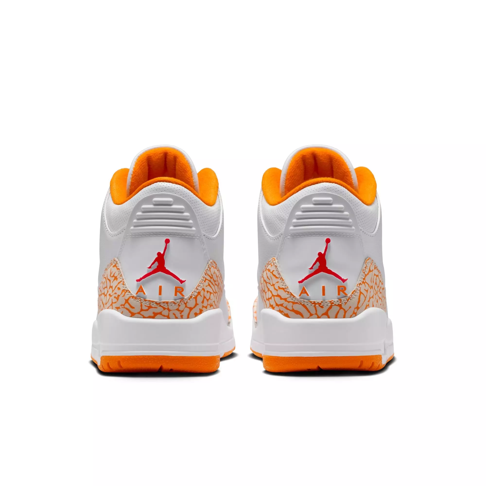 Jordan Retro 3 "Orange Citrus" Women's Shoe - WHITE/MULTI-COLOR