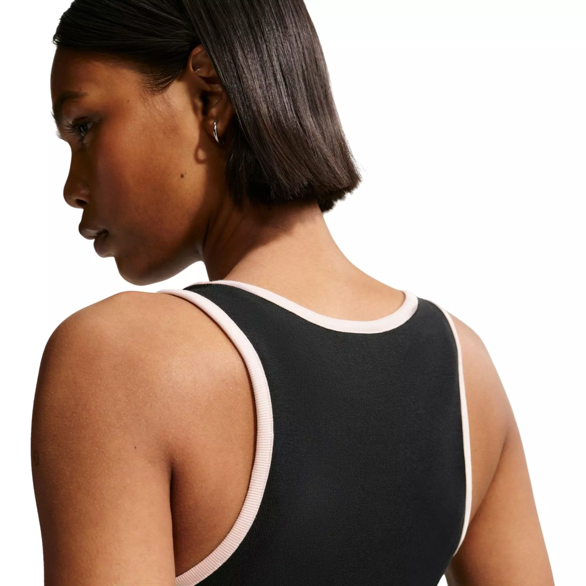 Nike Women's Sportswear Tight Graphic Tank Top - BLACK/WHITE