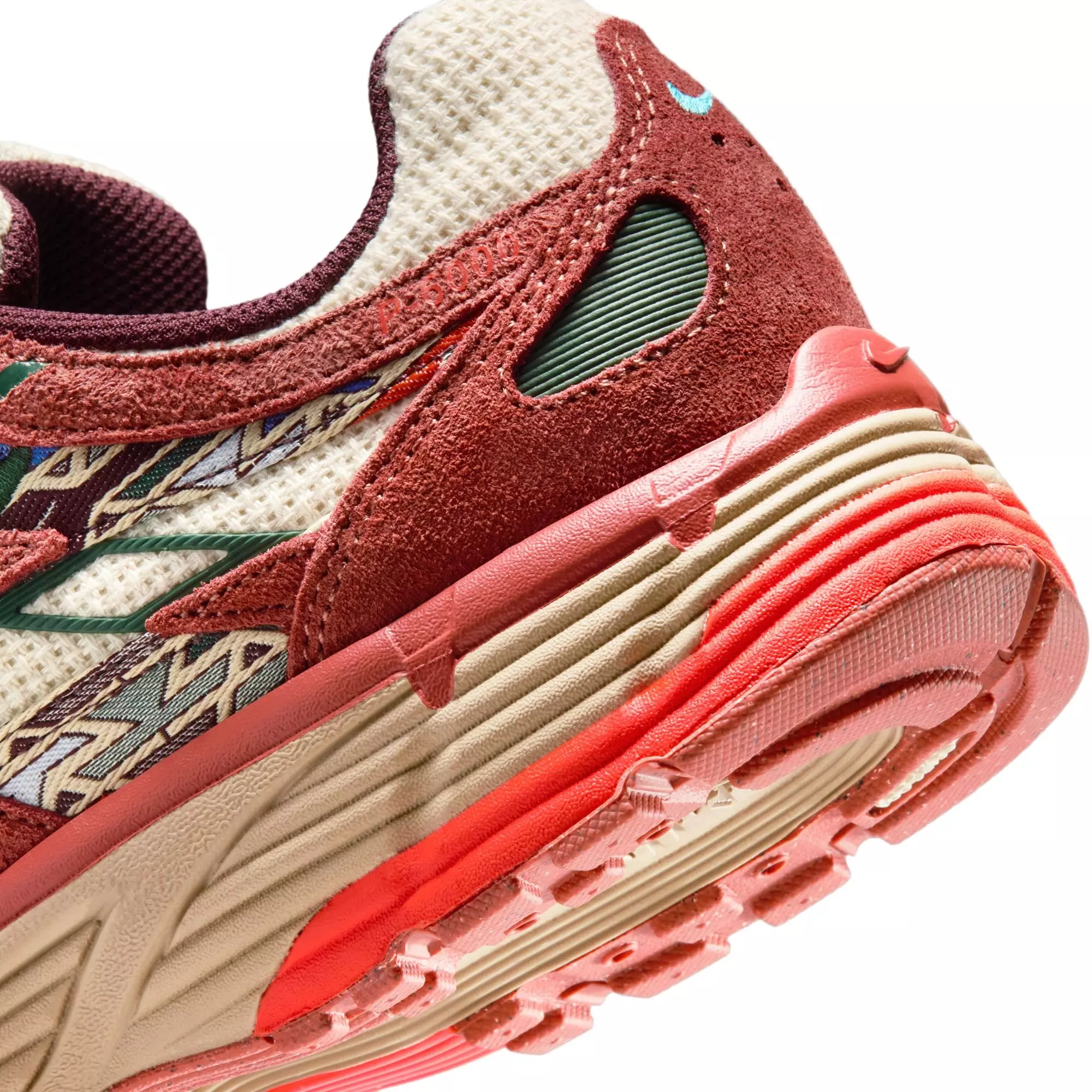 Nike N7 P-6000 "Dusty Peach" Unisex Shoe - DUSTY PEACH/COCONUT MILK/FIR