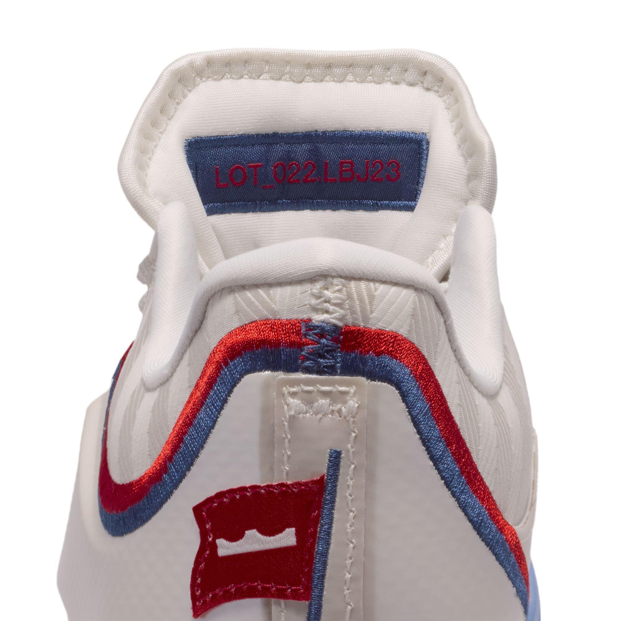 Nike LeBron XXIII "Old Glory" Grade School Kids' Basketball Shoe - PALE IVORY/METALLIC GOLD/UNIVERSITY RED Thumbnail View 7