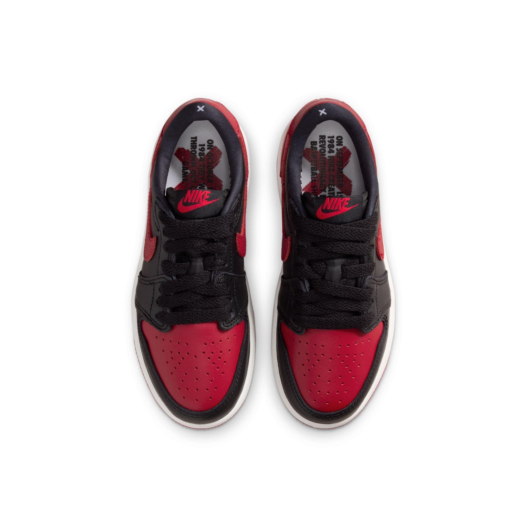 Jordan 1 Low OG "Banned" Preschool Kids' Shoe - BLACK/VARSITY RED/SUMMIT WHITE Thumbnail View 12