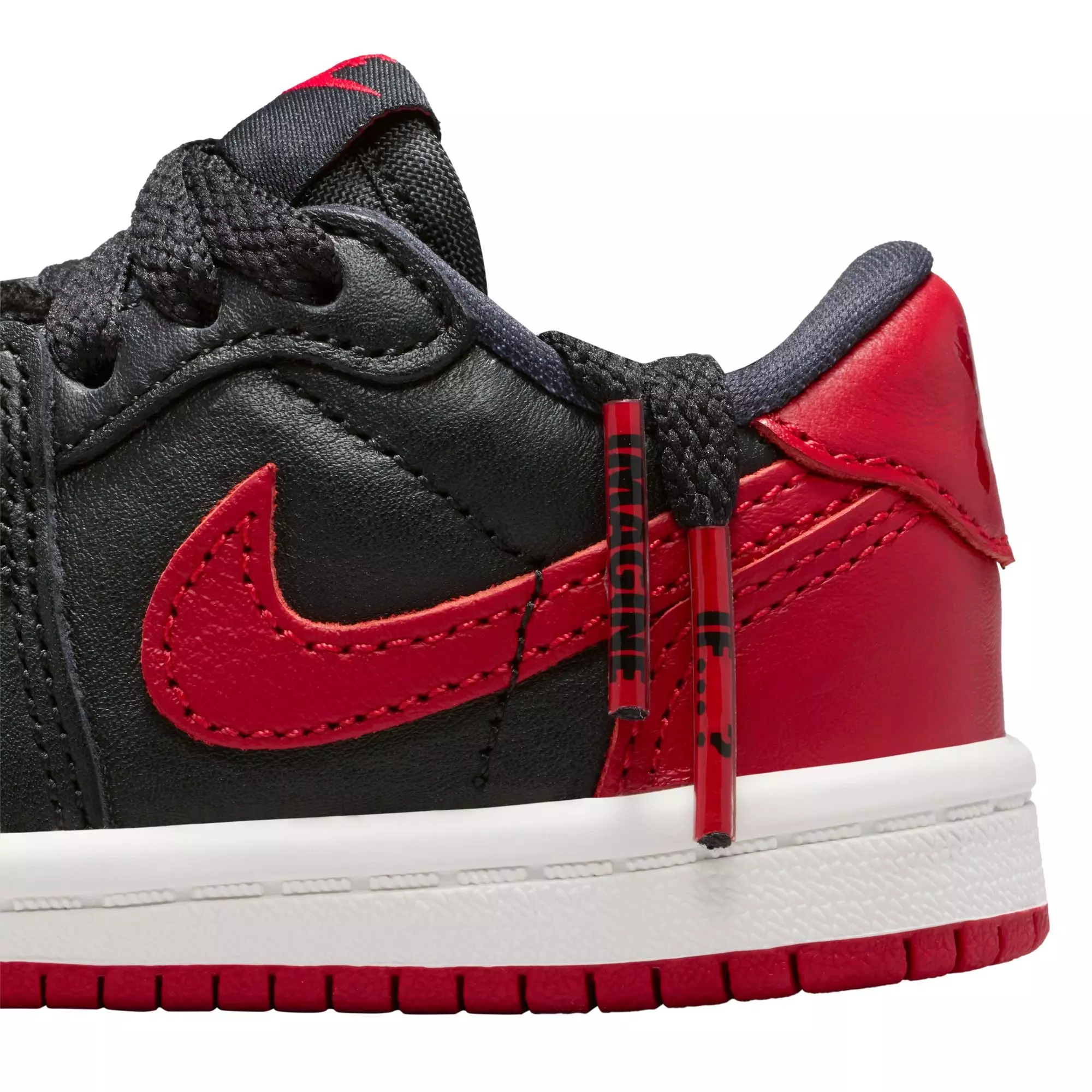 Jordan 1 Low OG "Banned" Toddler Kids' Shoe - BLACK/VARSITY RED/SUMMIT WHITE