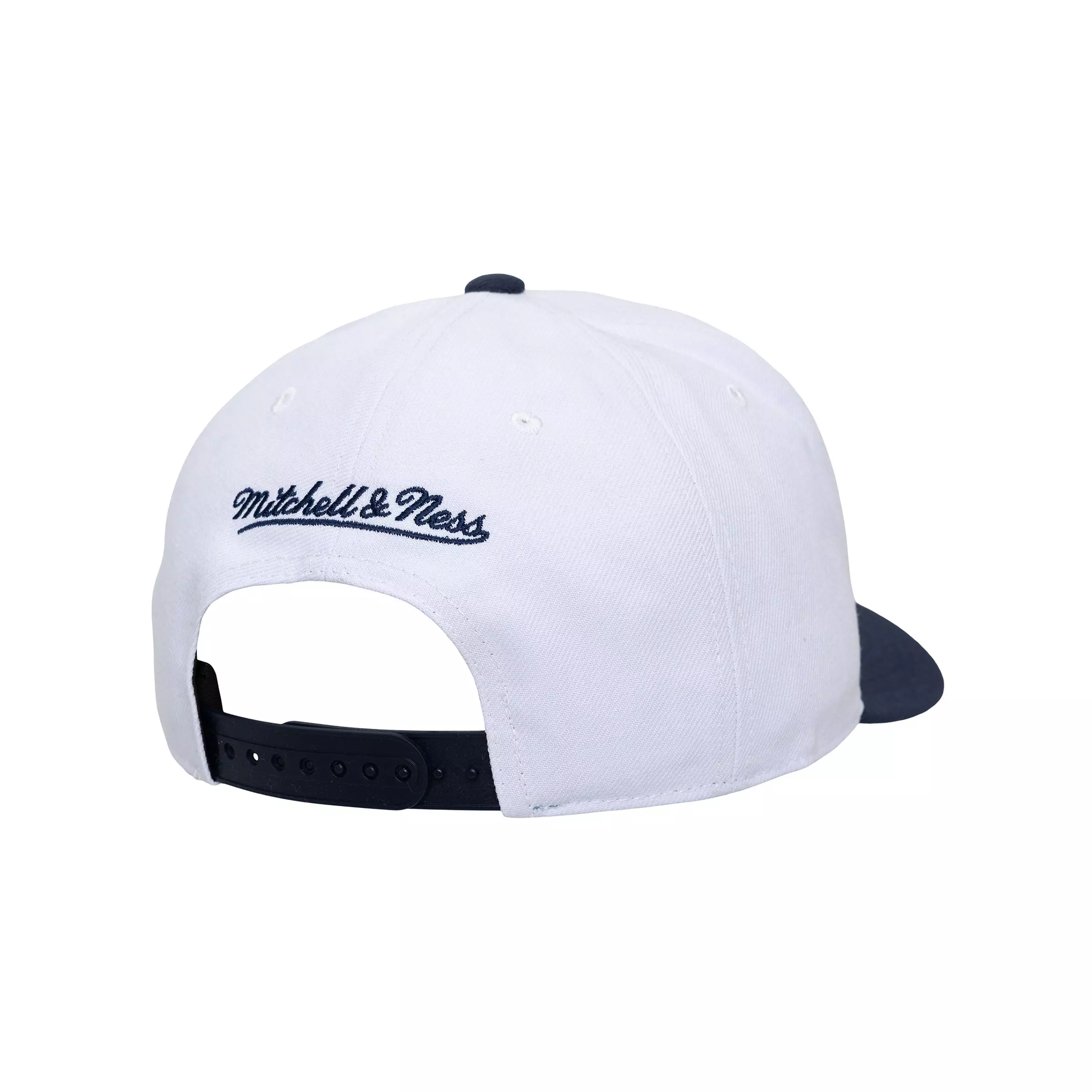 Mitchell & Ness Dallas Mavericks Bill Smack Snapback Hat - White/Navy - WHITE/NAVY