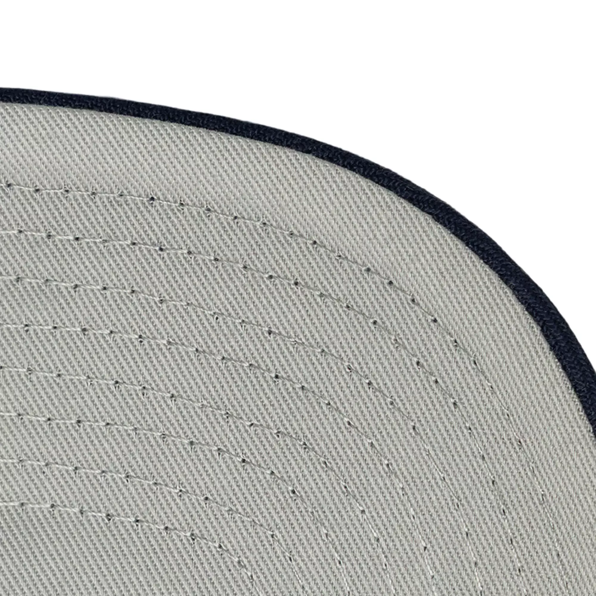 Mitchell & Ness Dallas Mavericks Bill Smack Snapback Hat - White/Navy - WHITE/NAVY