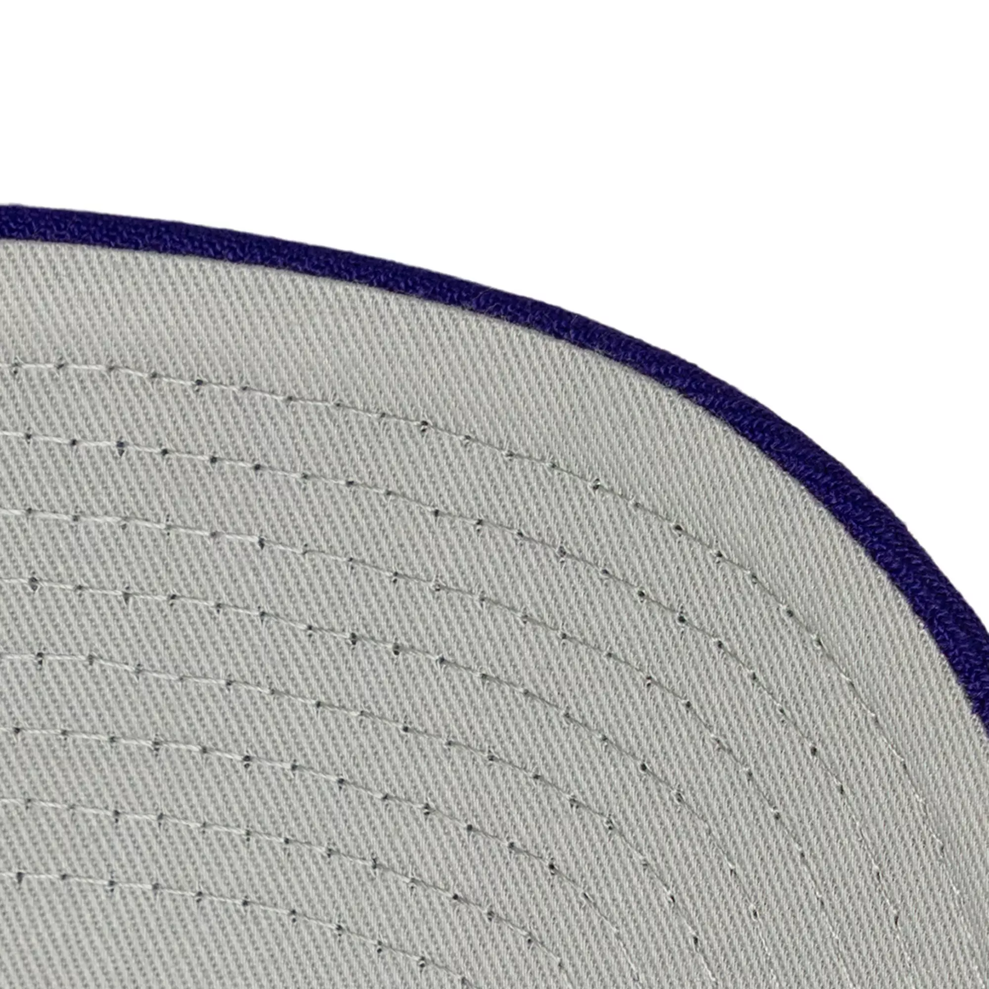 Mitchell & Ness Phoenix Suns Bill Smack Snapback Hat-White/Purple - WHITE/PURPLE