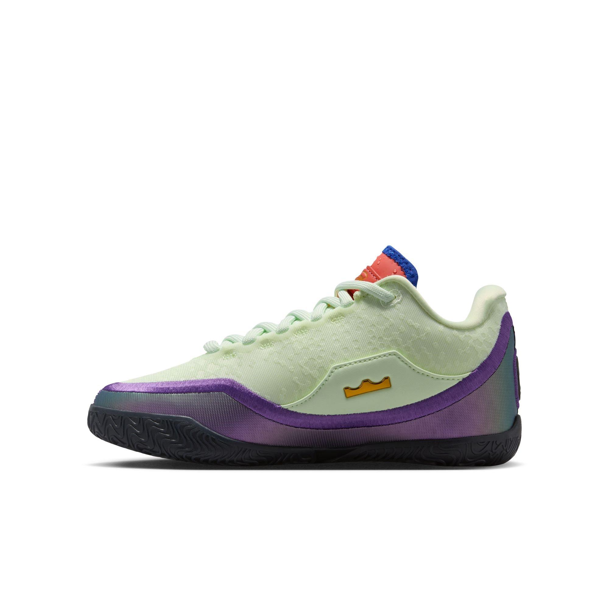 01/03 LEBRON XXIII GS GREEN WITH ENVY - VOLT TINT/BLACK/MAGIC EMBER Thumbnail View 12