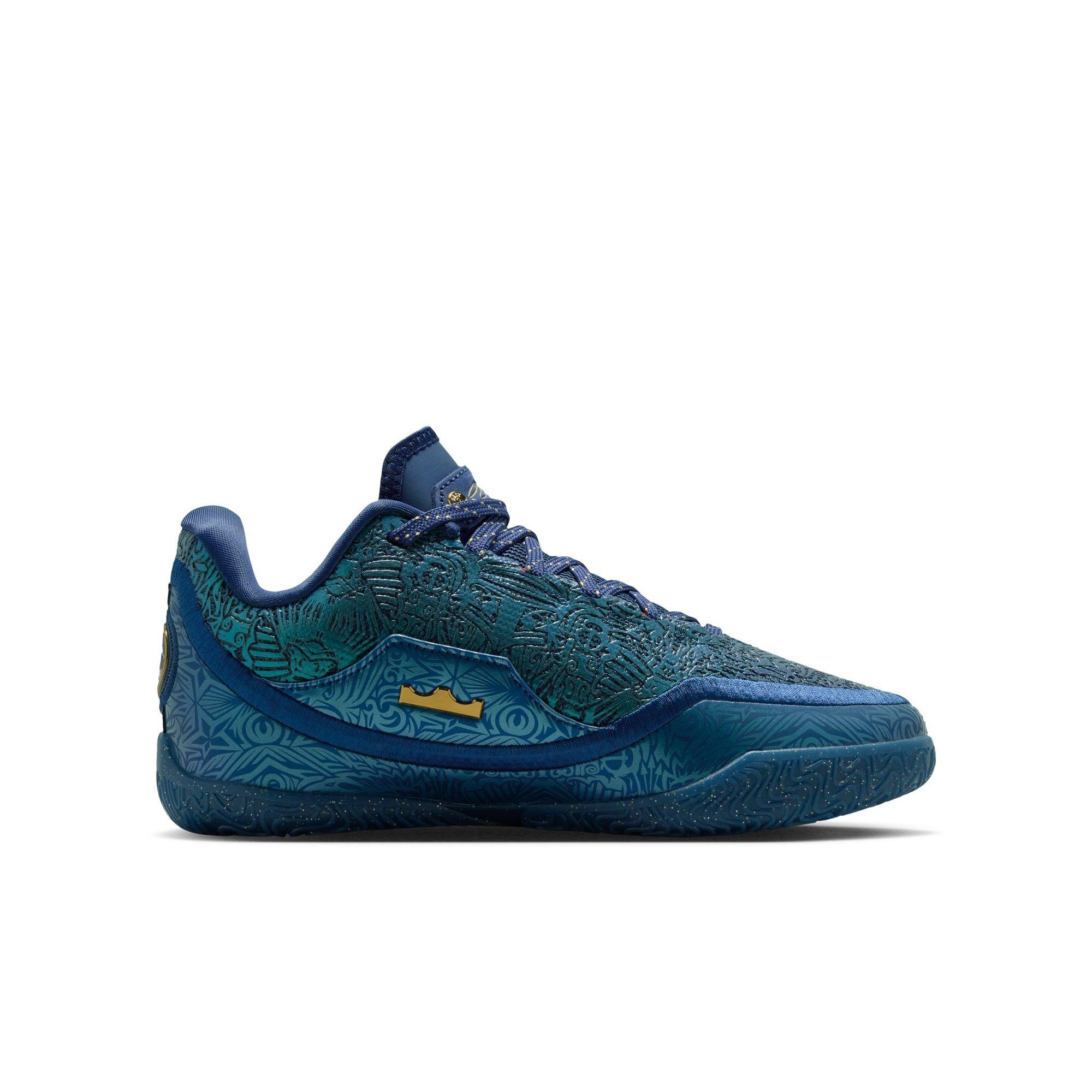 Nike LeBron XXIII "Out For Redemption" Grade School Kids' Basketball Shoe - MIDNIGHT NAVY/METALLIC GOLD Thumbnail View 3
