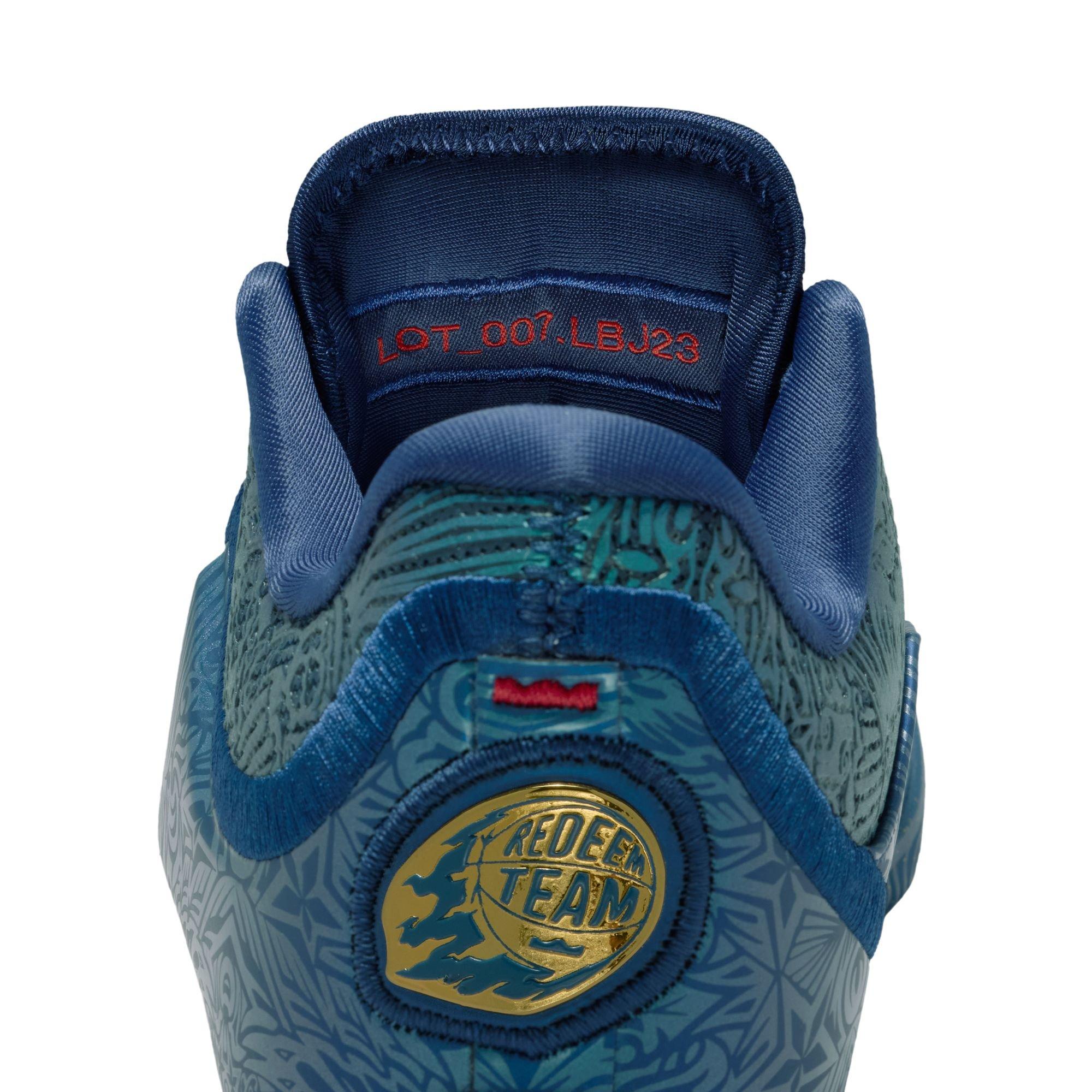Nike LeBron XXIII "Out For Redemption" Grade School Kids' Basketball Shoe - MIDNIGHT NAVY/METALLIC GOLD Thumbnail View 7