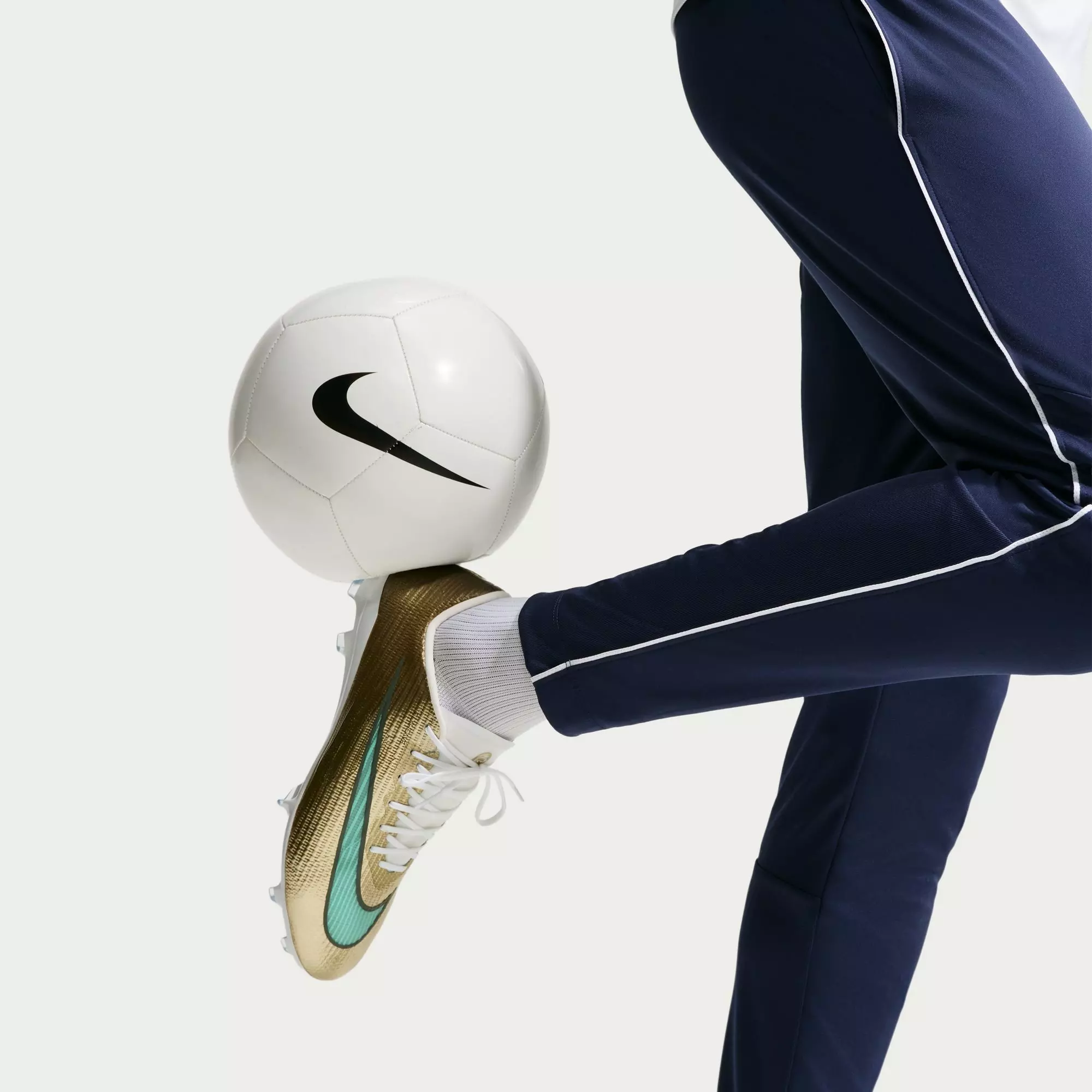 Nike Mercurial Superfly 11 Pro FG "Kylian Mbapp&eacute;" Men's Soccer Cleat - METALLIC GOLD/GREEN GLOW