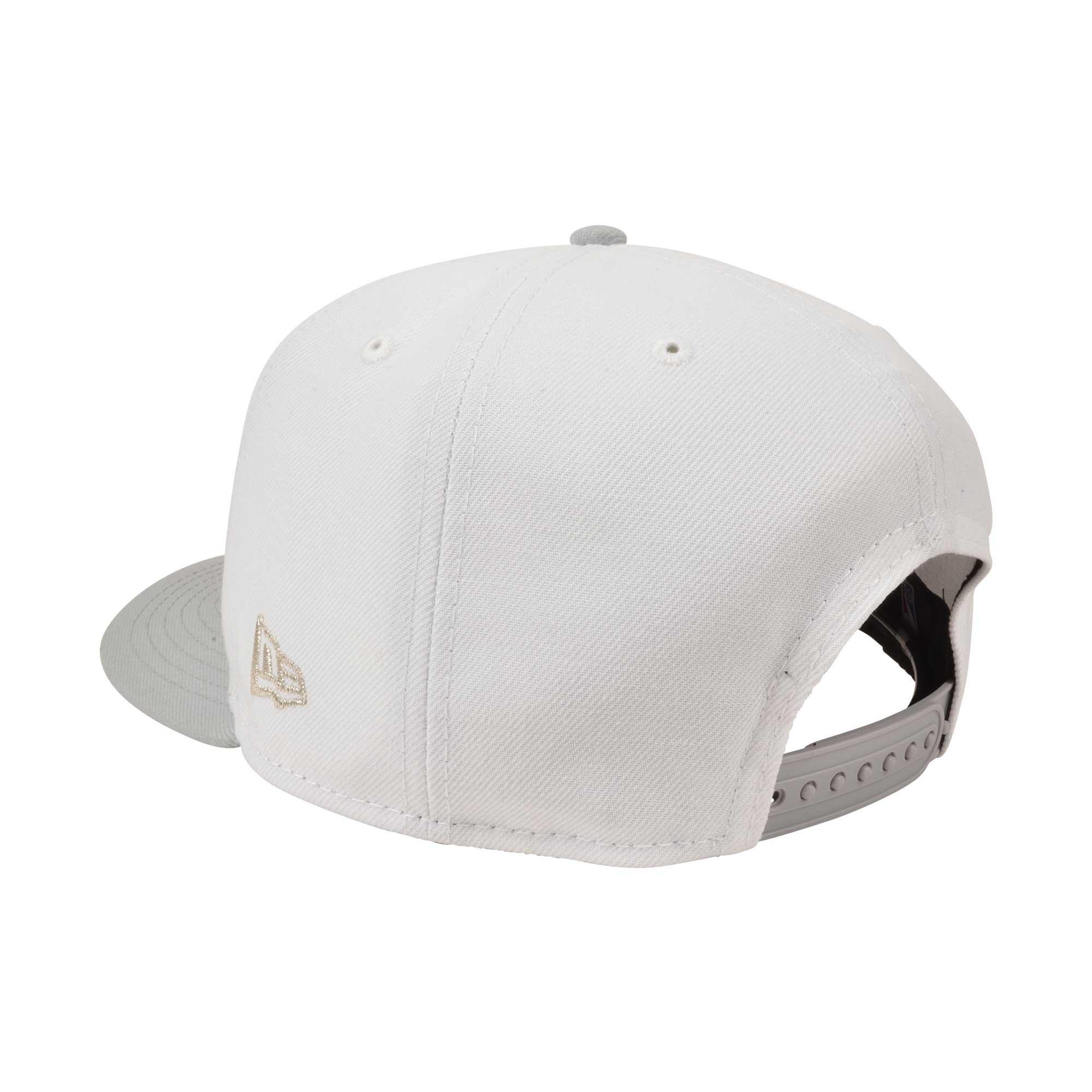 New Era Chicago Bulls 9FIFTY A-Frame Silver V Snapback Hat - White/Silver - WHITE/SILVER Thumbnail View 3