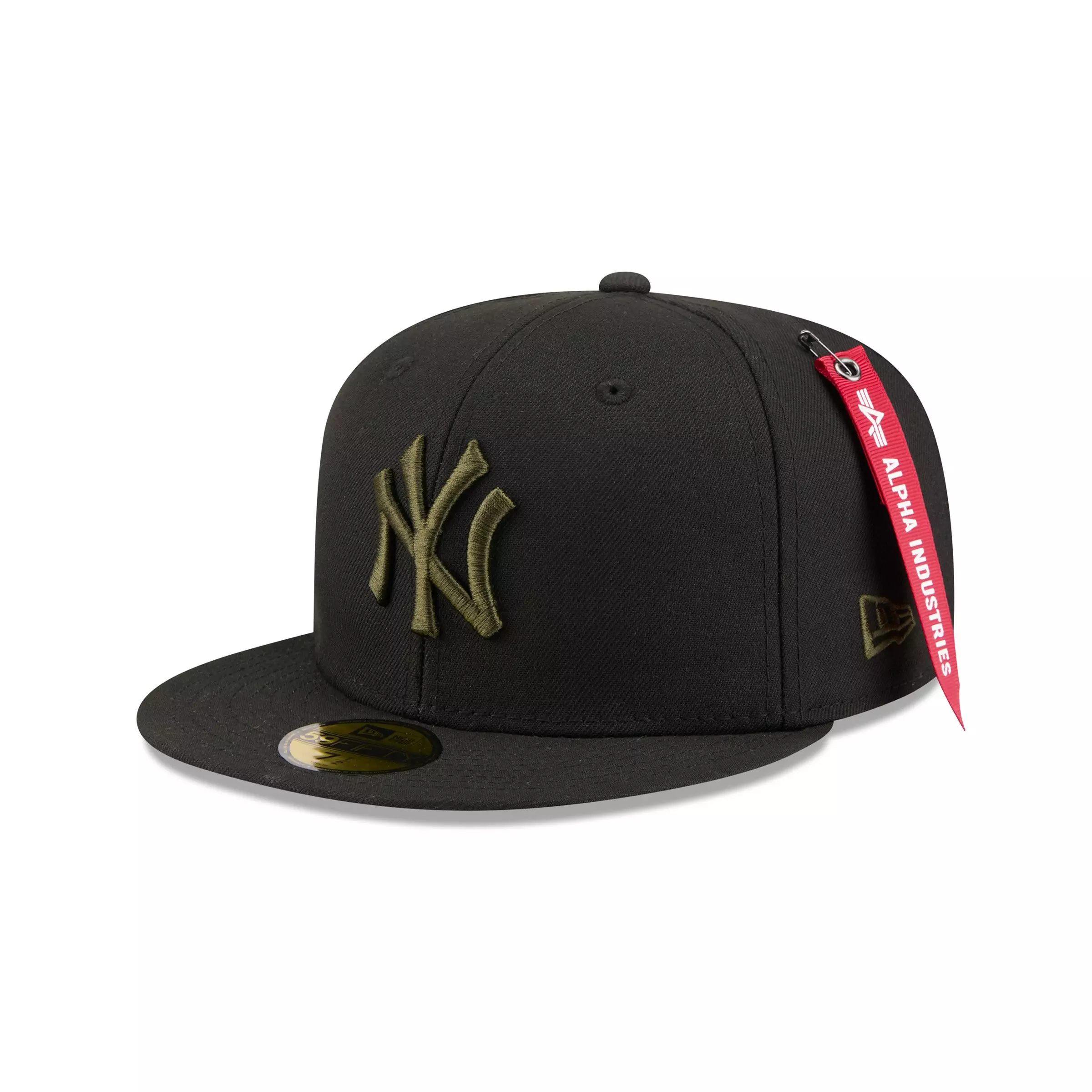 New Era New York Yankees 59FIFTY Alpha Industries Fitted Hat - Black - BLACK