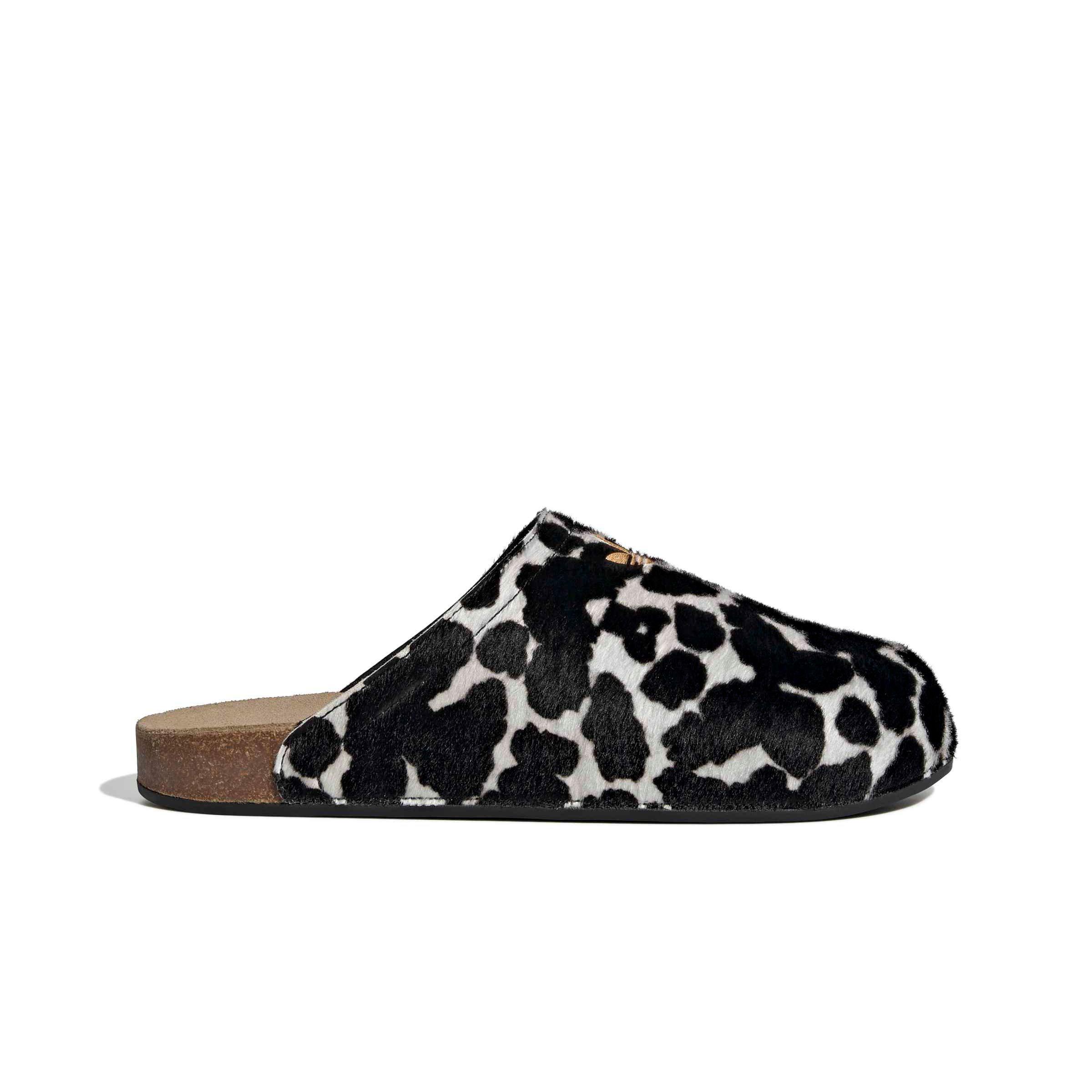 adidas Originals Adimule "Core Black/White" Unisex Slide - BLACK/WHITE Thumbnail View 1