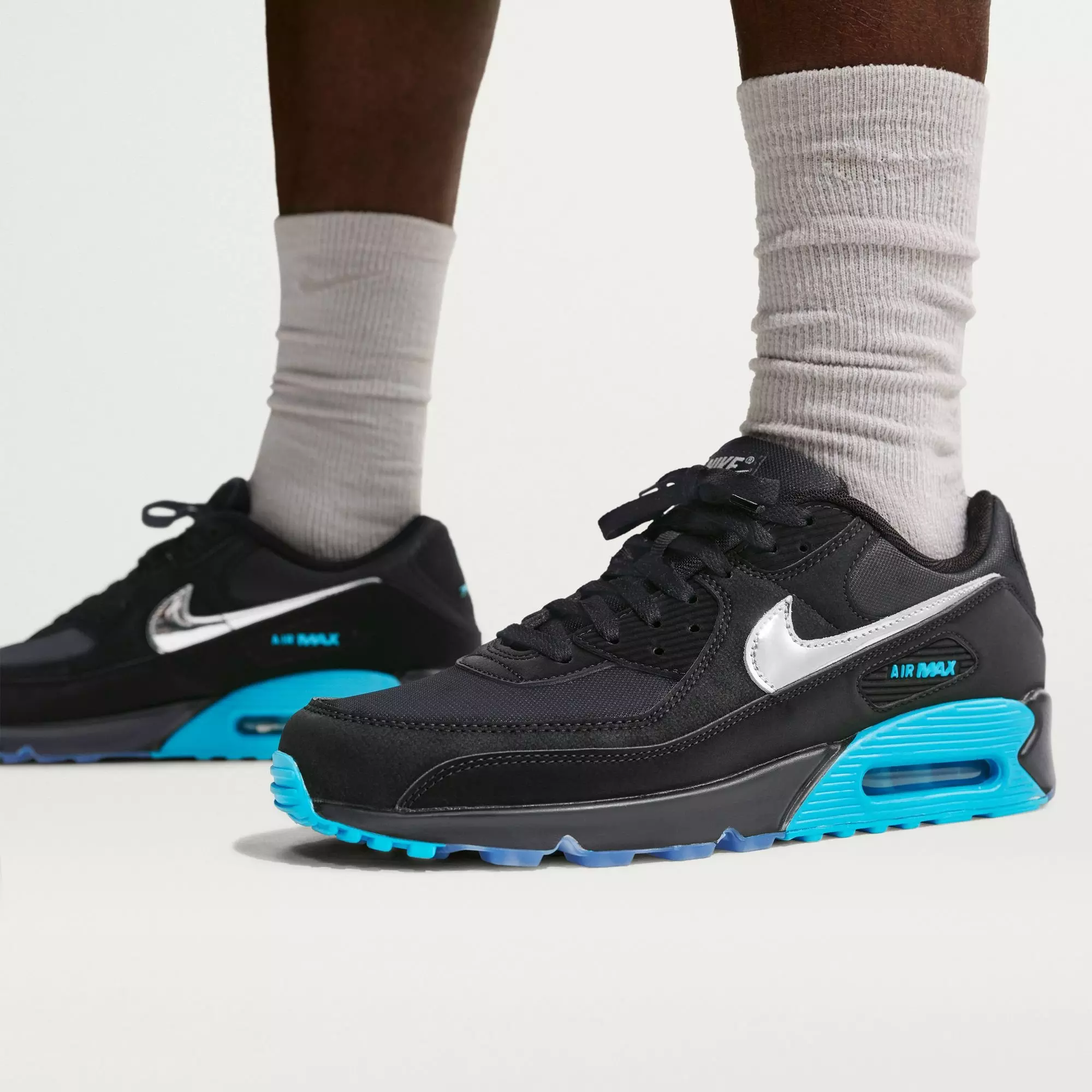 Nike Air Max 90 Premium "Black/Chrome/Gamma Blue/Ice" Men's Shoe - BLACK/BLUE