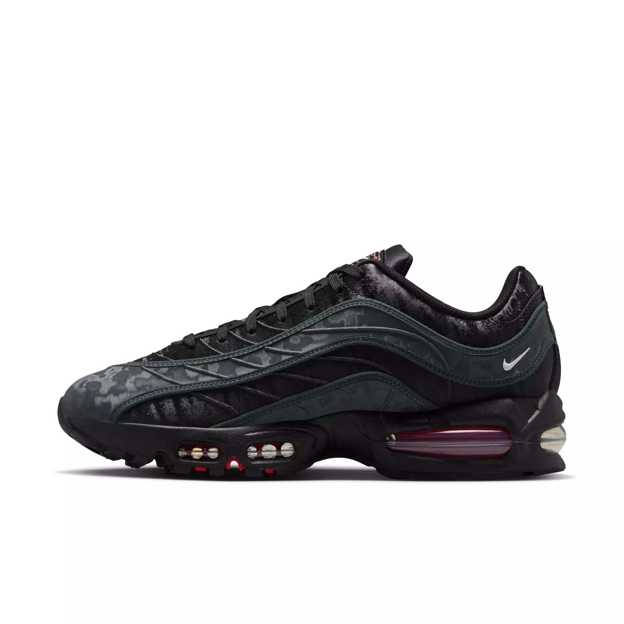 Nike Air Max Joga Bonito "Black" Men's Shoe - BLACK/WHITE/UNIVERSITY RED/DK SMOKE GREY