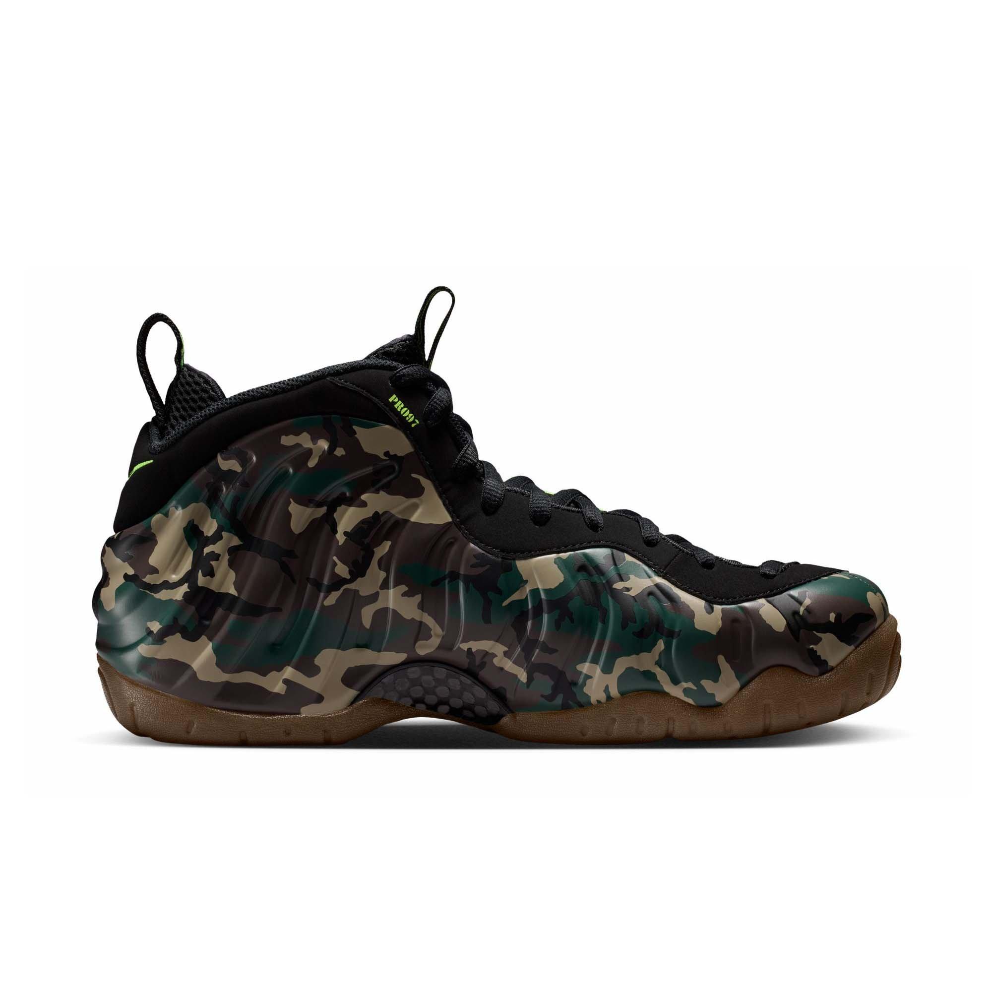 Nike Air Foamposite Pro Premium "Green Camo" Men's Shoe - BLACK/VOLTAGE GREEN/GUM DARK BROWN