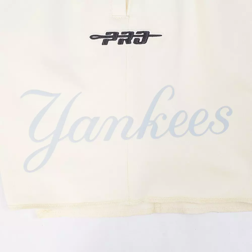 Pro Standard New York Yankees Spring Pack Shorts - Cream - OFF-WHITE