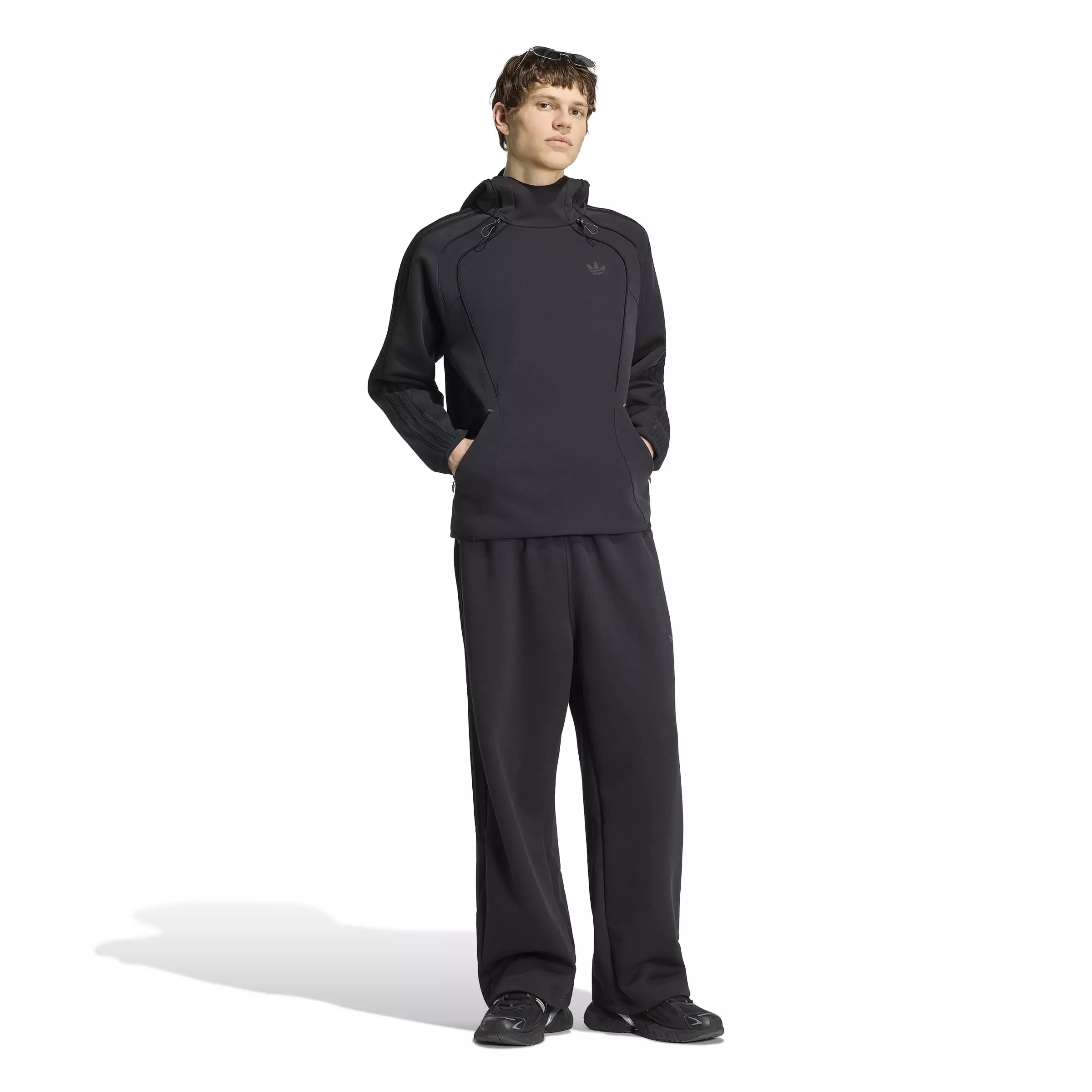 adidas Originals Spacer Teamgeist 26 Men's Cutline Open Hem Pants - BLACK