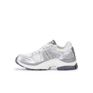 Saucony Triumph 4 KDZ "White/Silver" Preschool Kids' Shoe - WHITE/SILVER