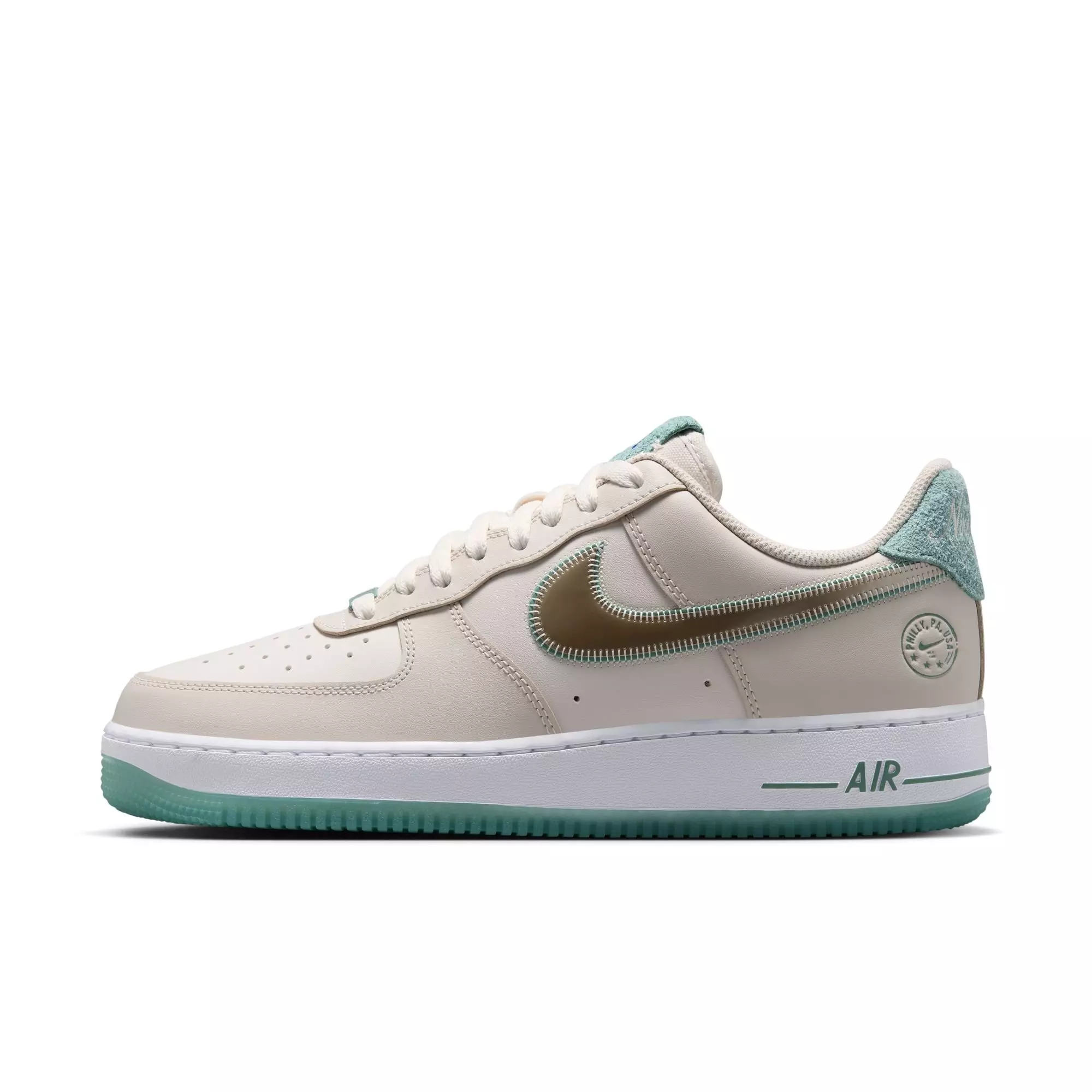 Nike Air Force 1 '07 "Philadelphia" Men's Shoe - LT OREWOOD BRN/MTLC GOLD SILK/PHANTOM
