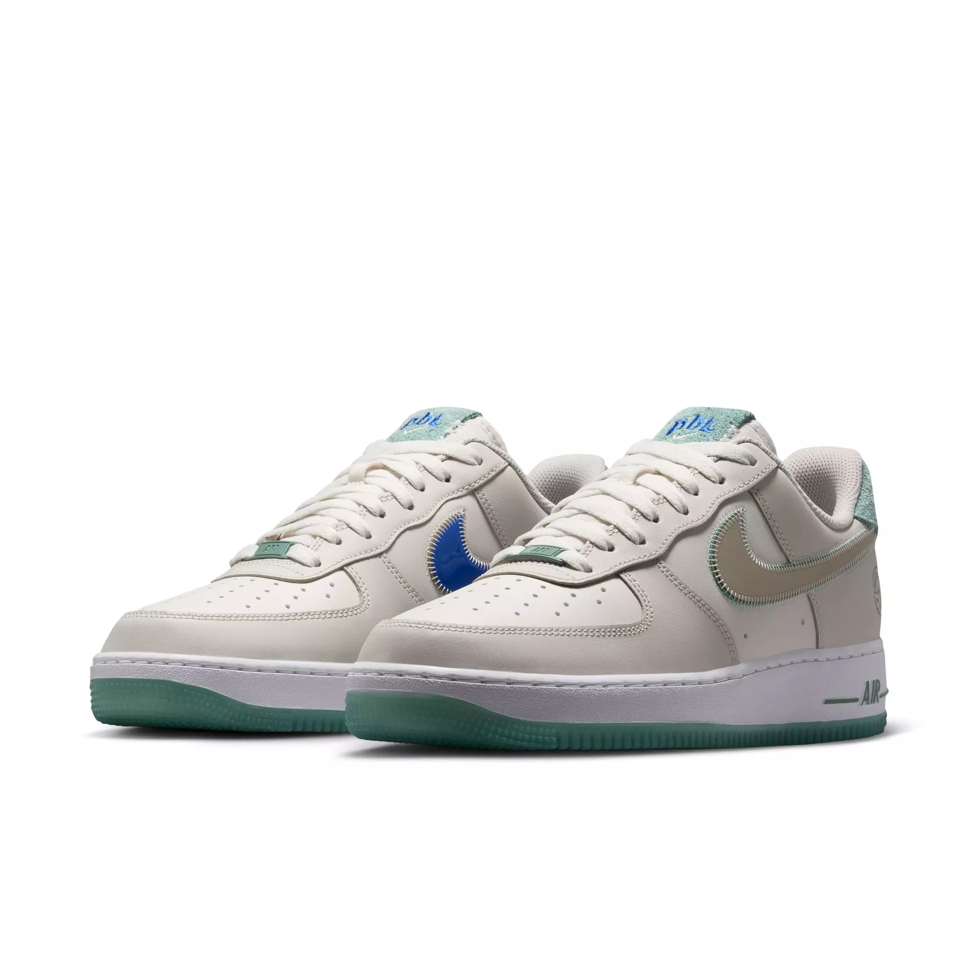 Nike Air Force 1 '07 "Philadelphia" Men's Shoe - LT OREWOOD BRN/MTLC GOLD SILK/PHANTOM