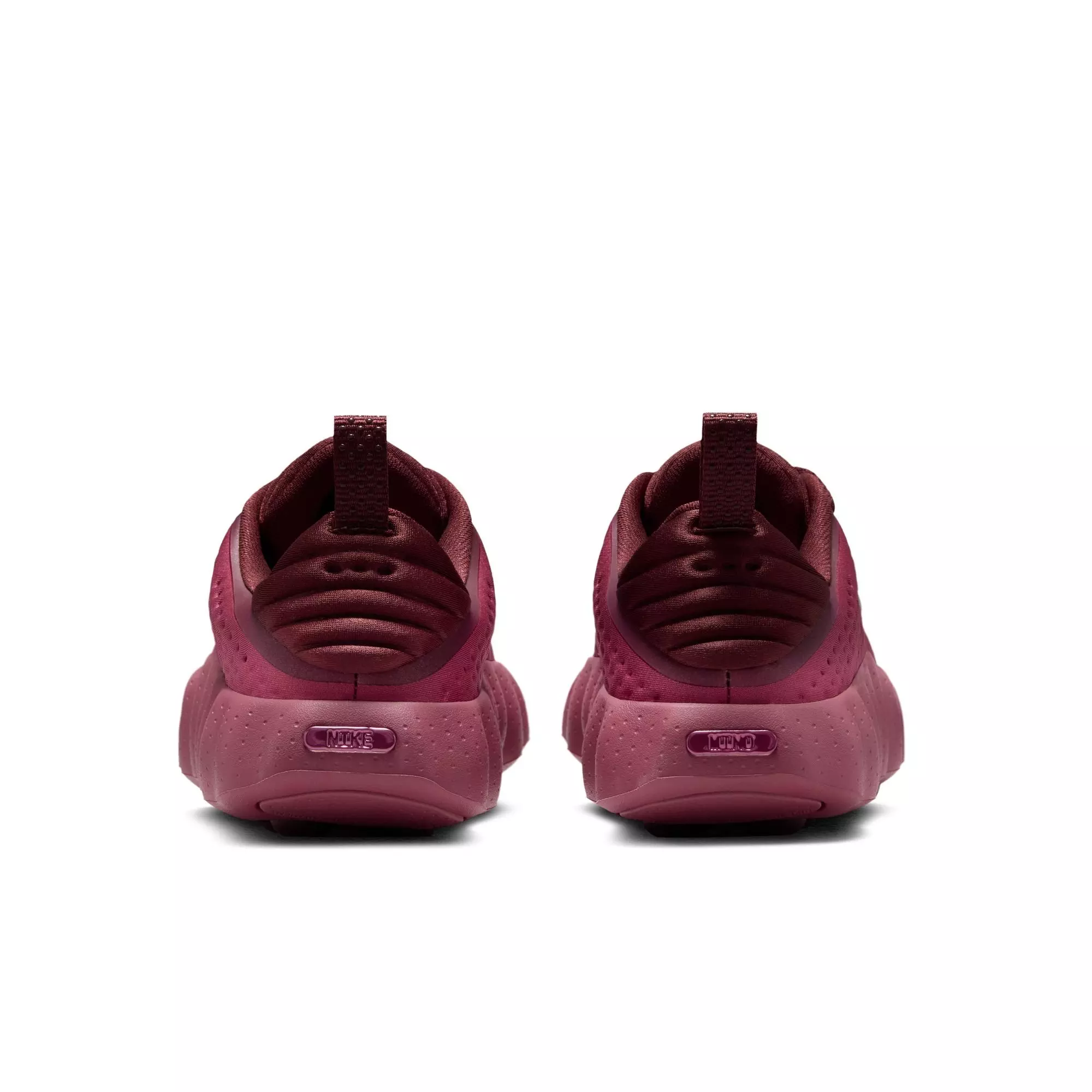 Nike Mind 002 "Pink Smoke" Women's Pregame Shoe - PINK SMOKE/METALLIC SILVER/MYSTIC DATES