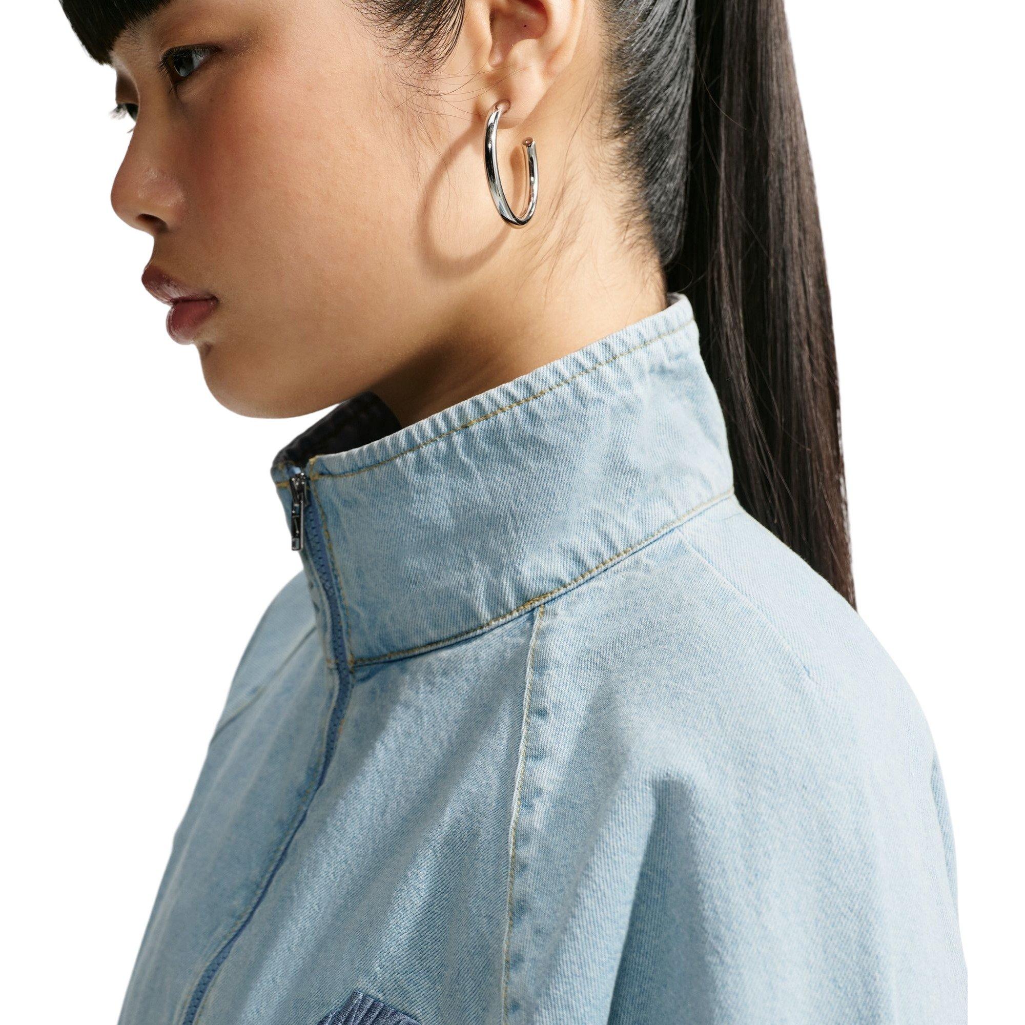 Nike Women's Windrunner Oversized Denim Jacket - BLUE Thumbnail View 5