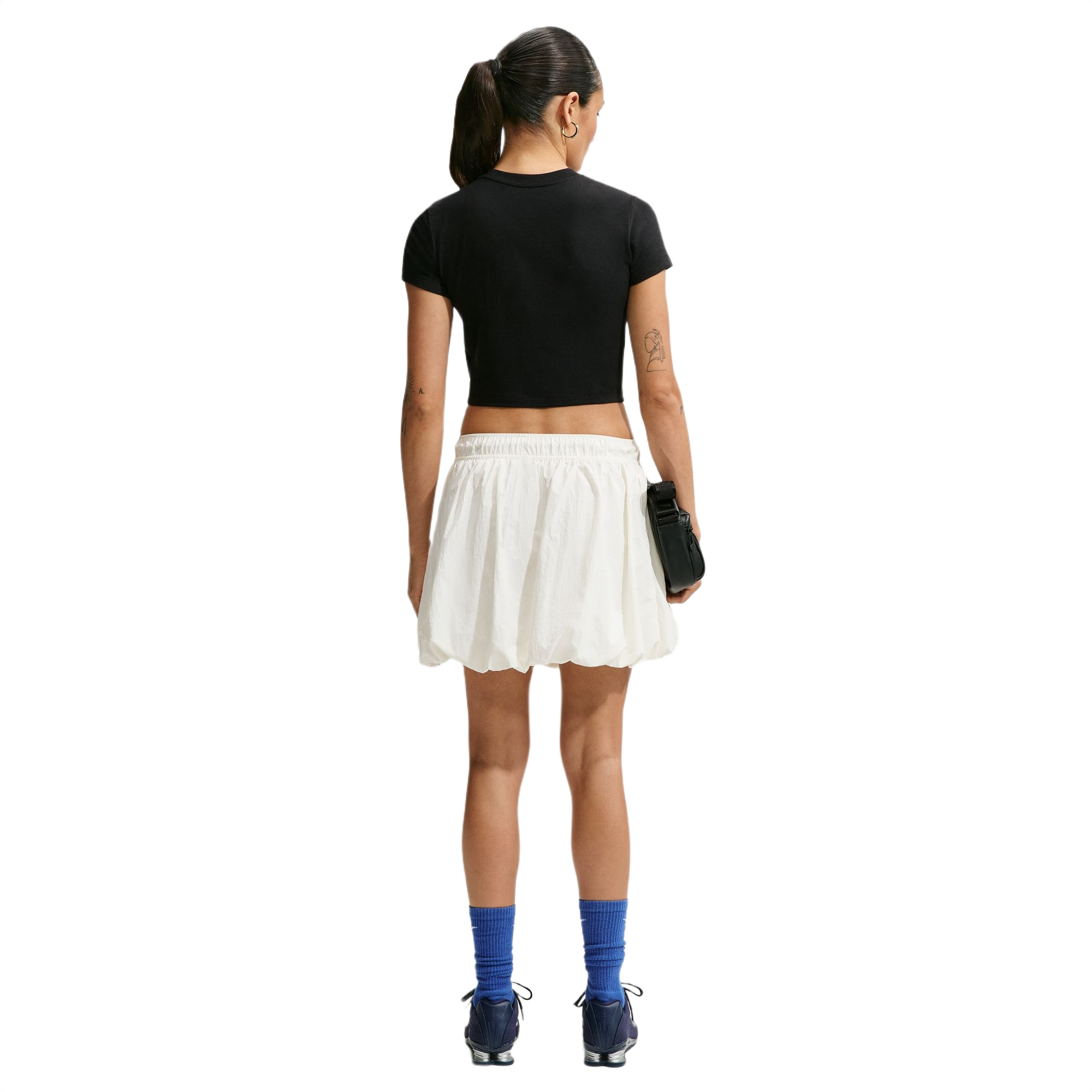 Nike Women's Sportswear Chill Knit Slim Cropped Tee - BLACK/BLUE