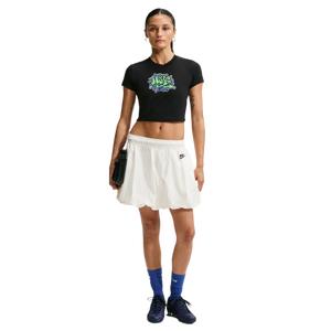 Nike Women's Sportswear Chill Knit Slim Cropped Tee - BLACK/BLUE