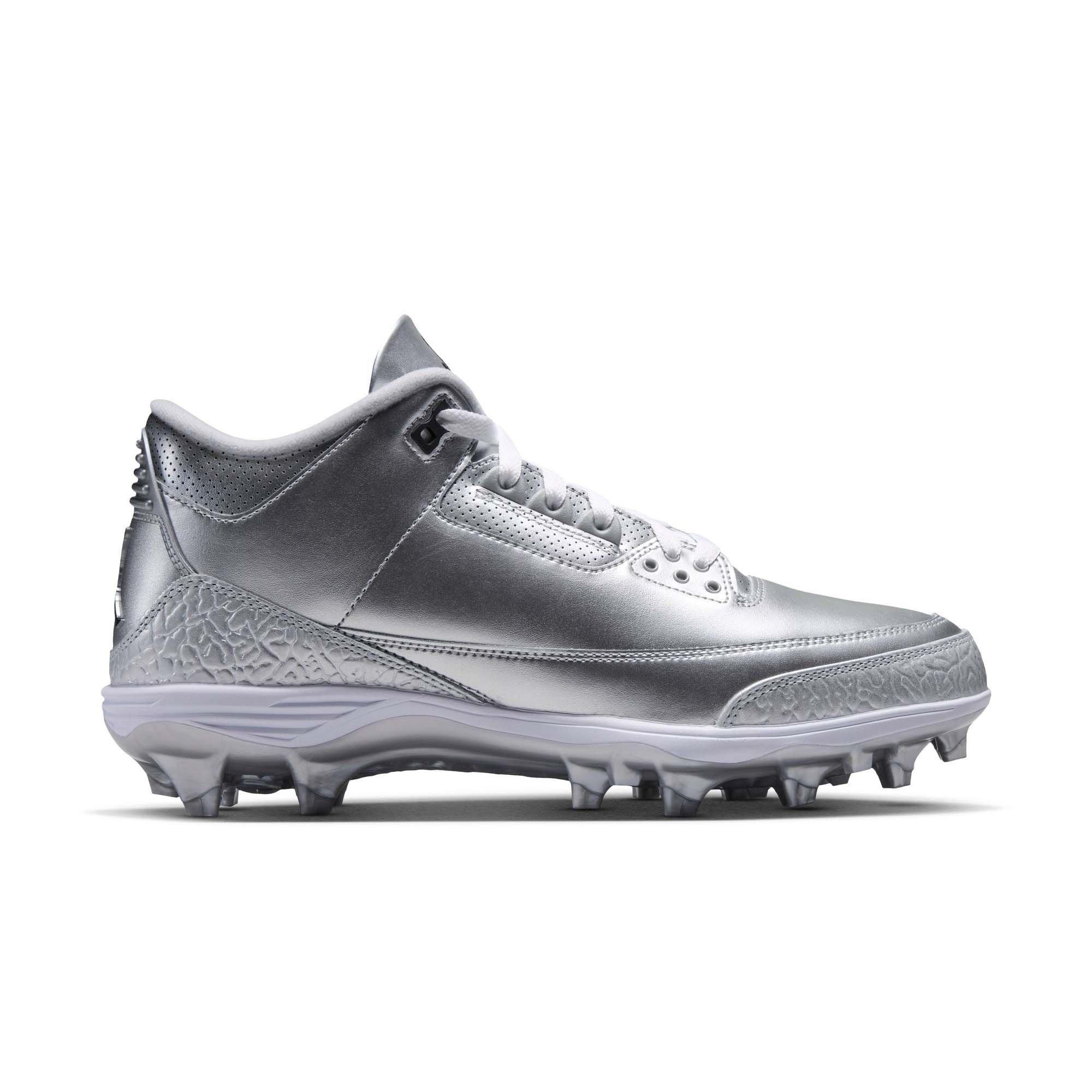 Jordan 3 Mid TD "Chrome" Men's Football Cleat - METALLIC SILVER/BLACK/WHITE