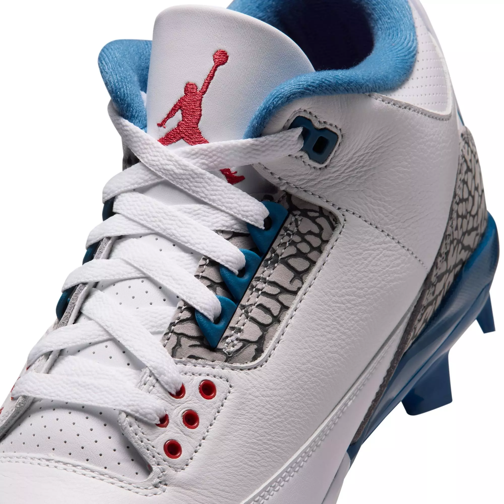 Jordan 3 Retro MCS "True Blue" Men's Baseball Cleat - WHITE/FIRE RED/TRUE BLUE/CEMENT GREY