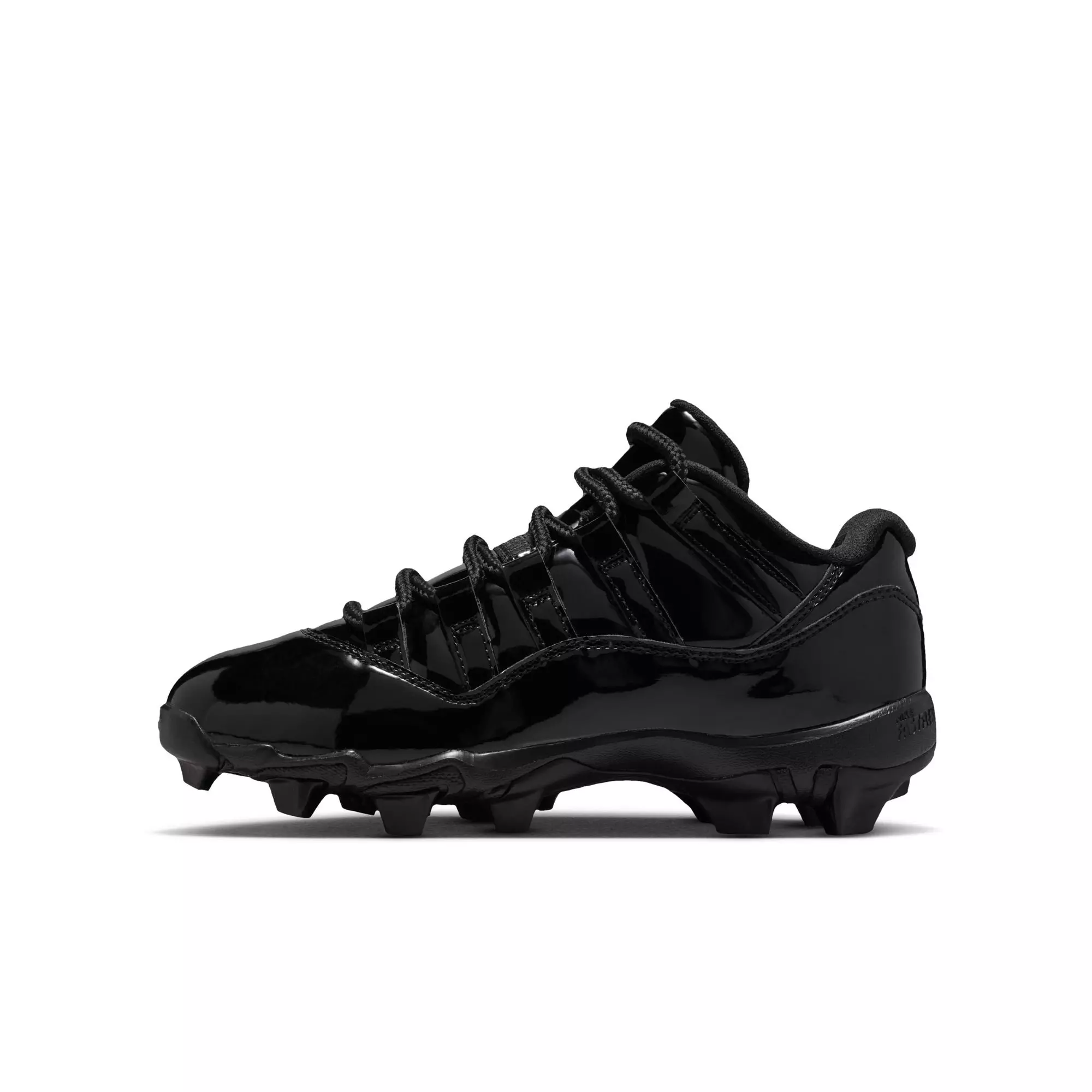 Jordan 11 Low TD "Black" Grade School Kids' Football Cleat - BLACK/METALLIC SILVER