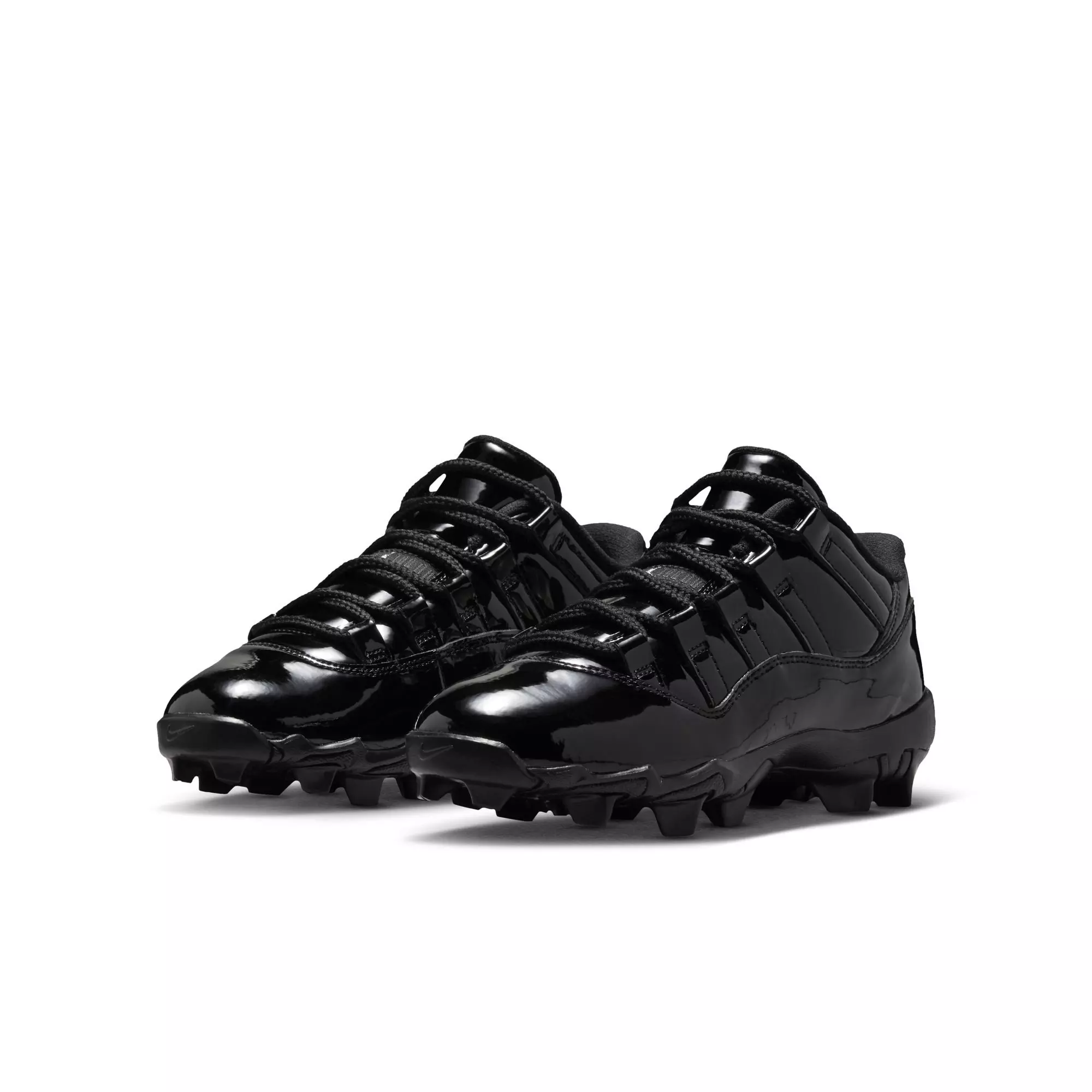 Jordan 11 Low TD "Black" Grade School Kids' Football Cleat - BLACK/METALLIC SILVER