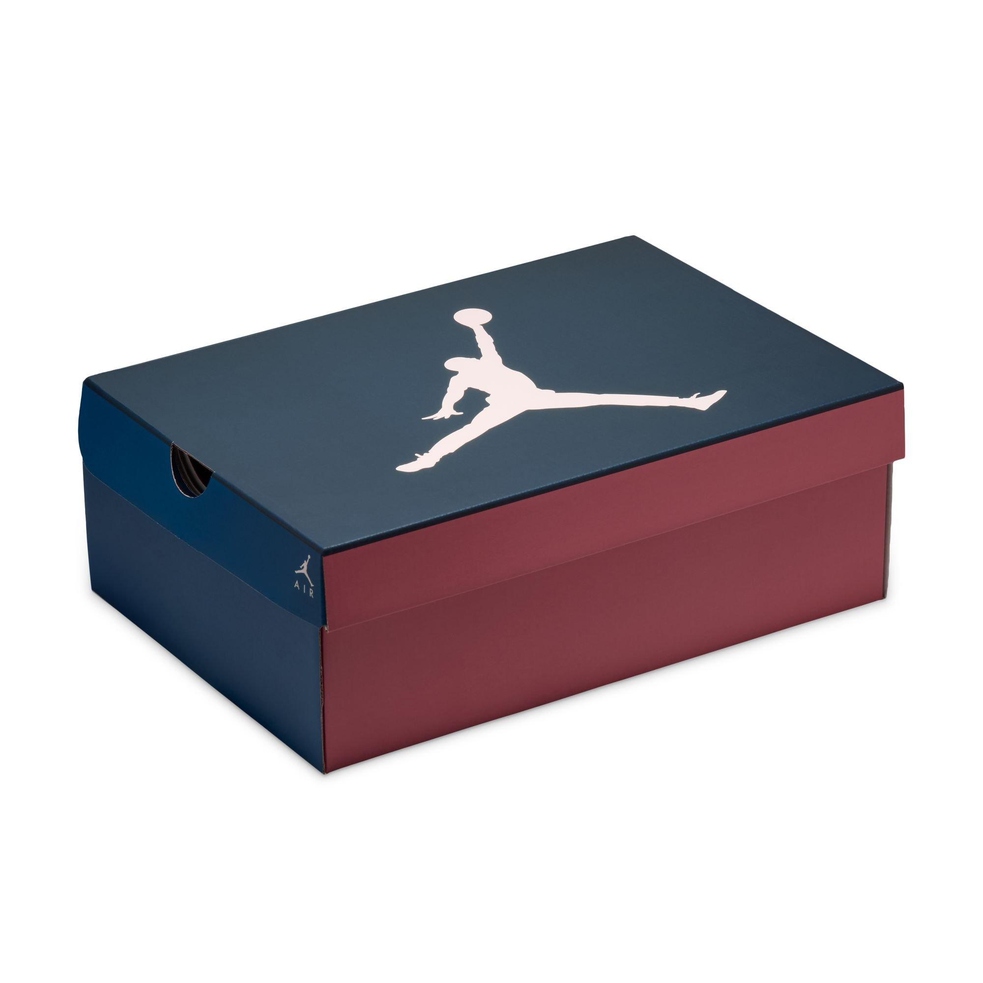 Jordan 3 Retro "Sports Renaissance" Women's Shoe - OBSIDIAN/CHALK/TRACK RED