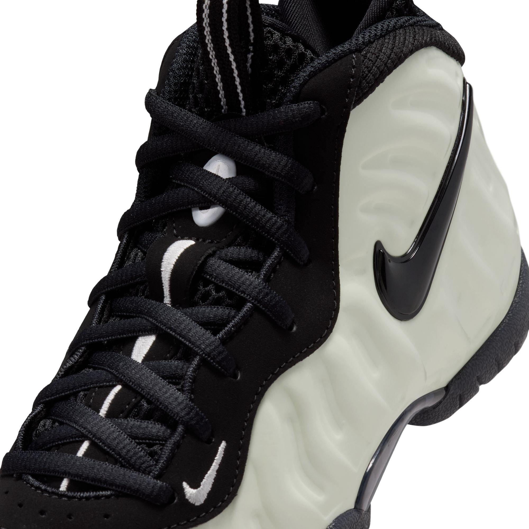 Nike Air Foamposite Pro Premium "Glow in the Dark" Preschool Kids' Shoe - SUMMIT WHITE/BLACK