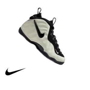 Nike Air Foamposite Pro Premium "Glow in the Dark" Preschool Kids' Shoe - SUMMIT WHITE/BLACK