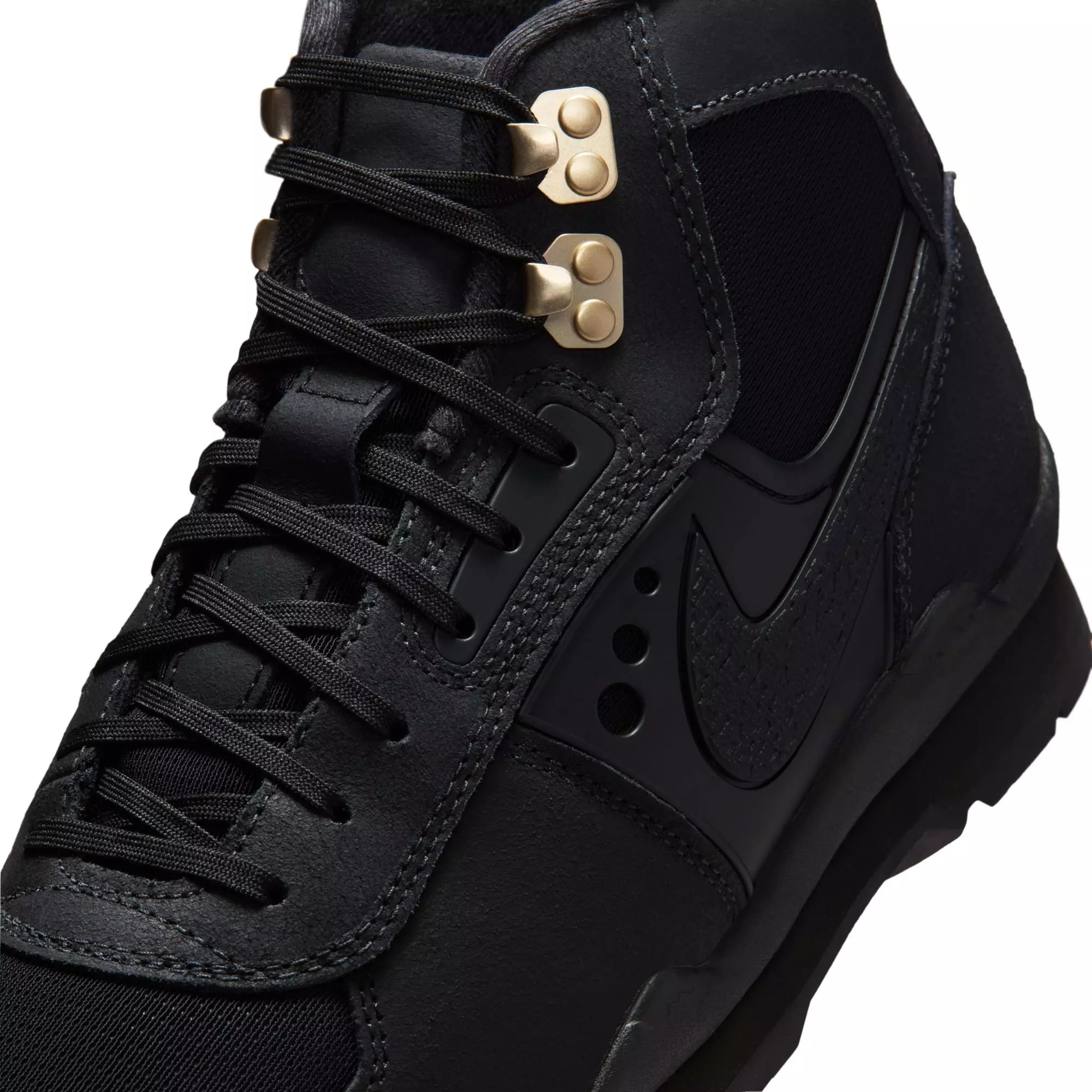 Nike Baltoro SP "Black/Metallic Gold" Men's Boot - BLACK/METALLIC GOLD/WHITE