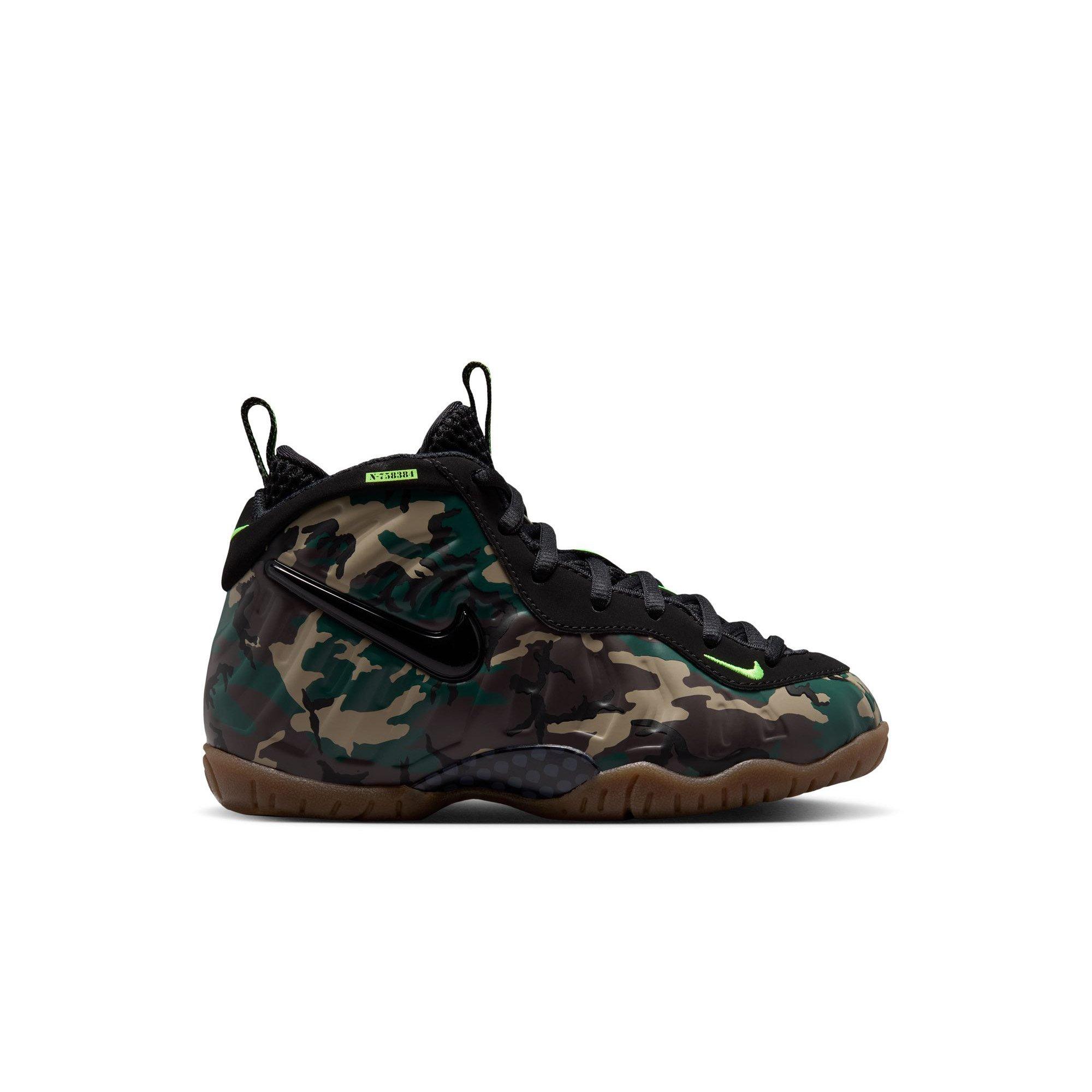 Nike Air Foamposite Pro Premium "Green Camo" Preschool Kids' Shoe - BLACK/VOLTAGE GREEN/GUM DARK BROWN