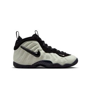 Nike Air Foamposite Pro Premium "Glow in the Dark" Grade School Kids' Shoe - SUMMIT WHITE/BLACK