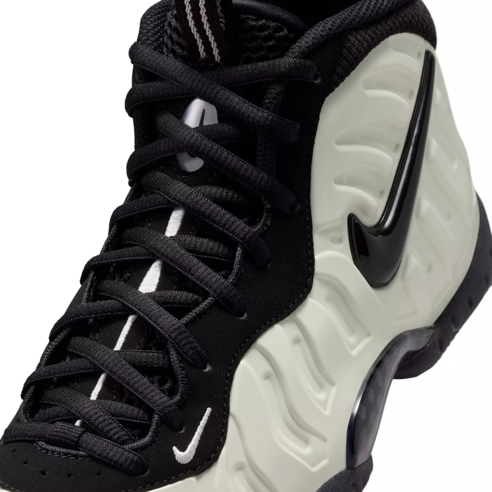 Nike Air Foamposite Pro Premium "Glow in the Dark" Grade School Kids' Shoe - SUMMIT WHITE/BLACK