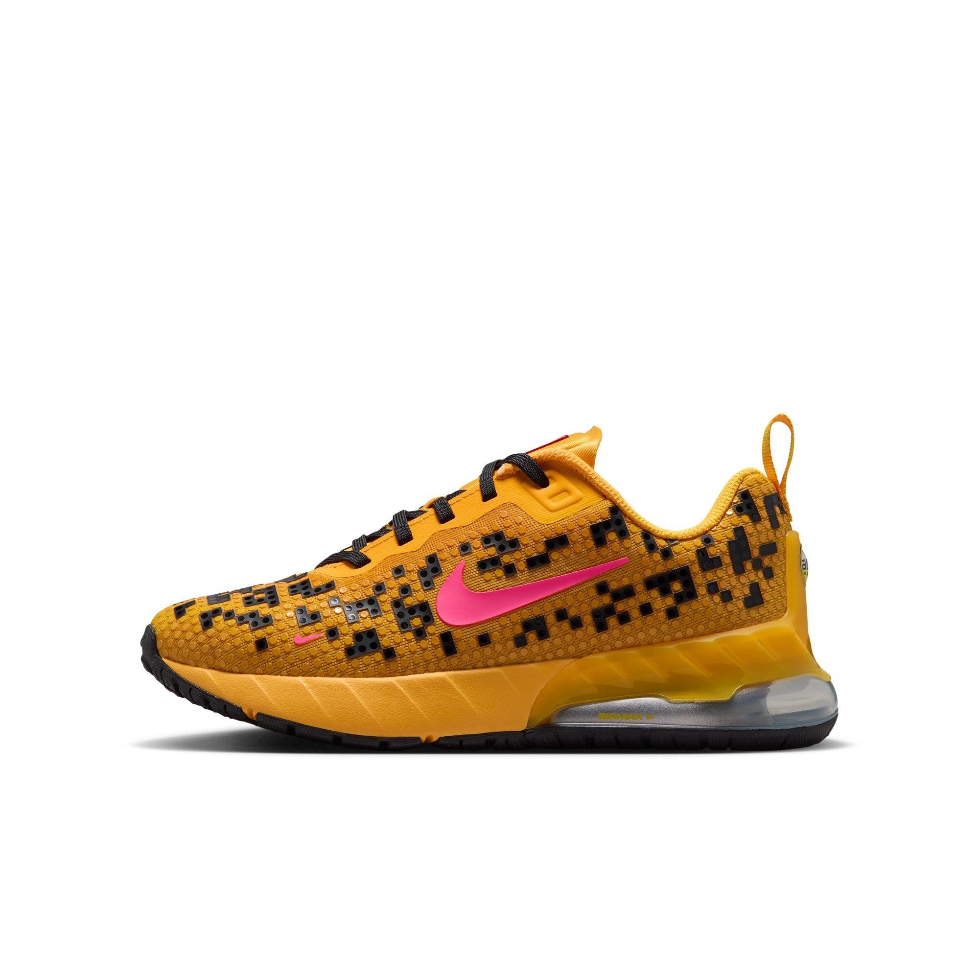Nike Air Max Phoenix "LEGO" Grade School Kids' Shoe - UNIVERSITY GOLD/HYPER PINK/BLACK Thumbnail View 4
