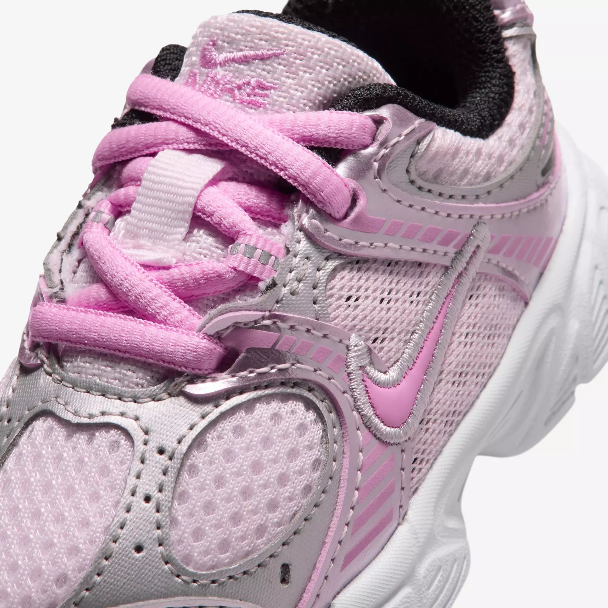 Nike V5 RNR "Pearl Pink/Pink Rise/Metallic Silver" Toddler Girls' Shoe - SILVER/PINK