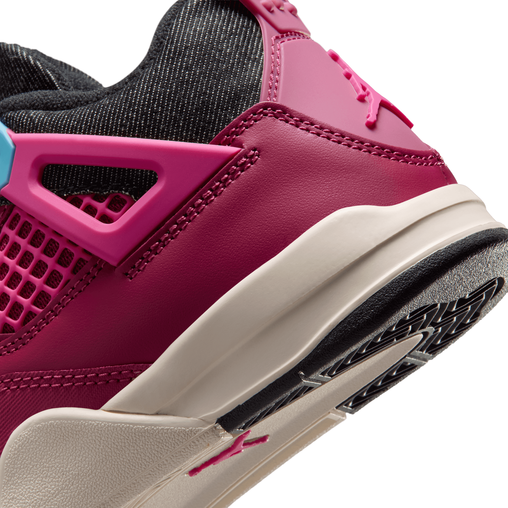 Jordan 4 Retro "She's A Star" Preschool Girls' Shoe - SWEET BEET/DESERT PINK/OFF NOIR/CHALK Thumbnail View 11