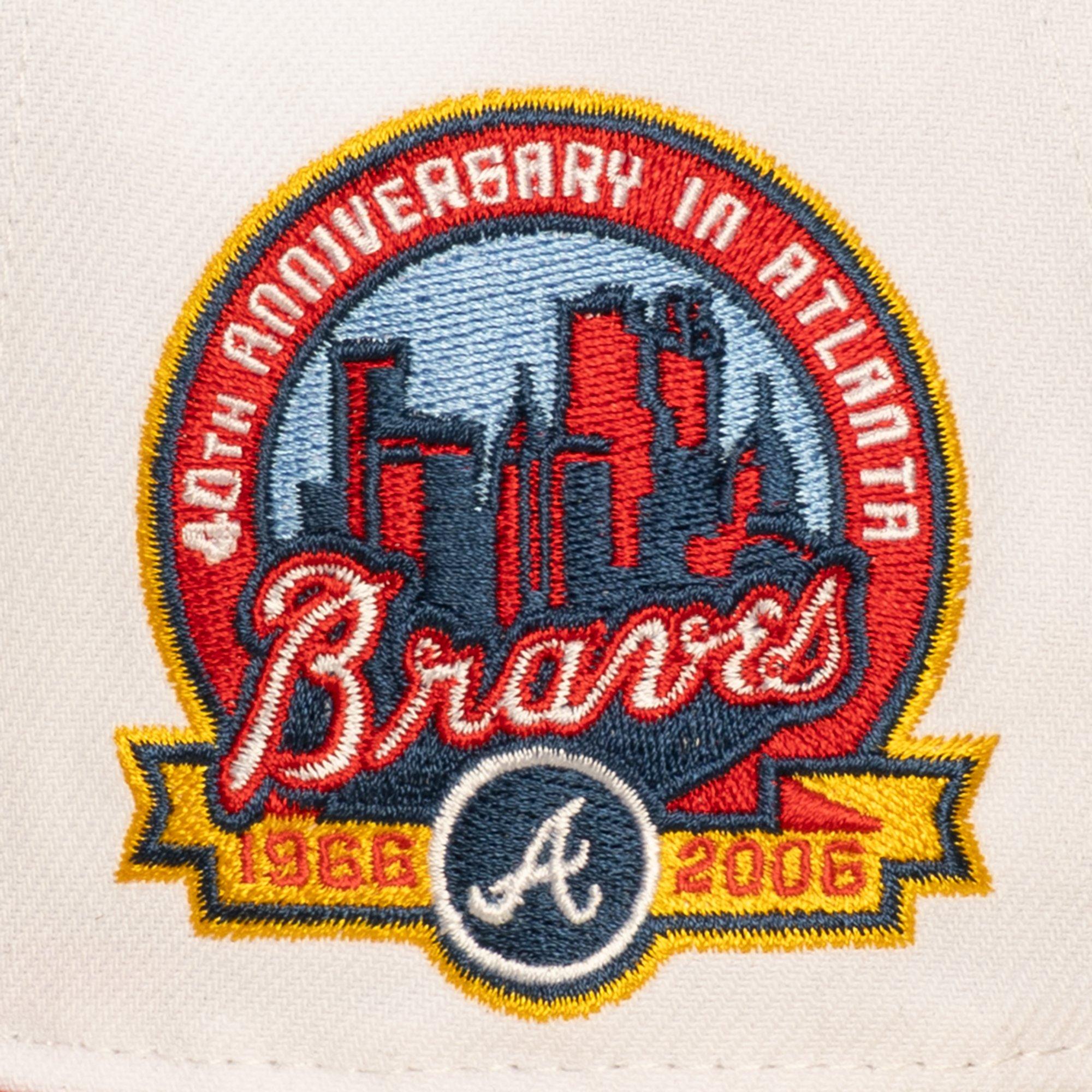 Mitchell & Ness Atlanta Braves Bill Smack Snapback Hat  -  White/Red - WHITE/RED Thumbnail View 3