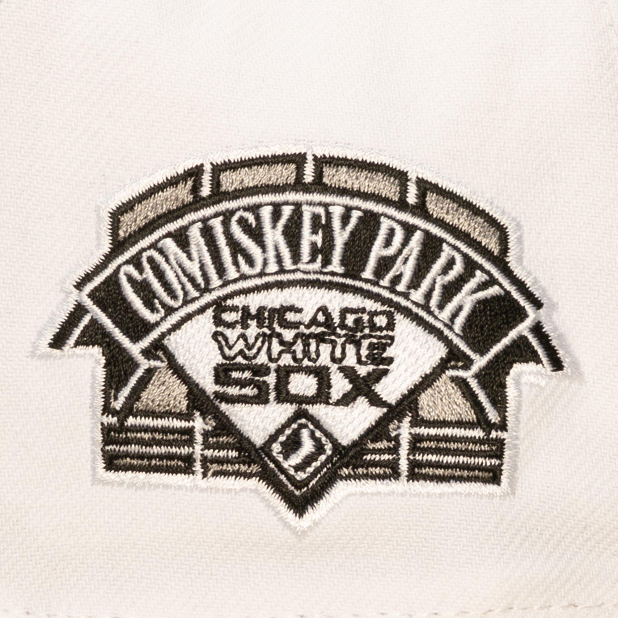 Mitchell & Ness Chicago White Sox Bill Smack Snapback Hat  -  White/Black - WHITE/BLACK Thumbnail View 3